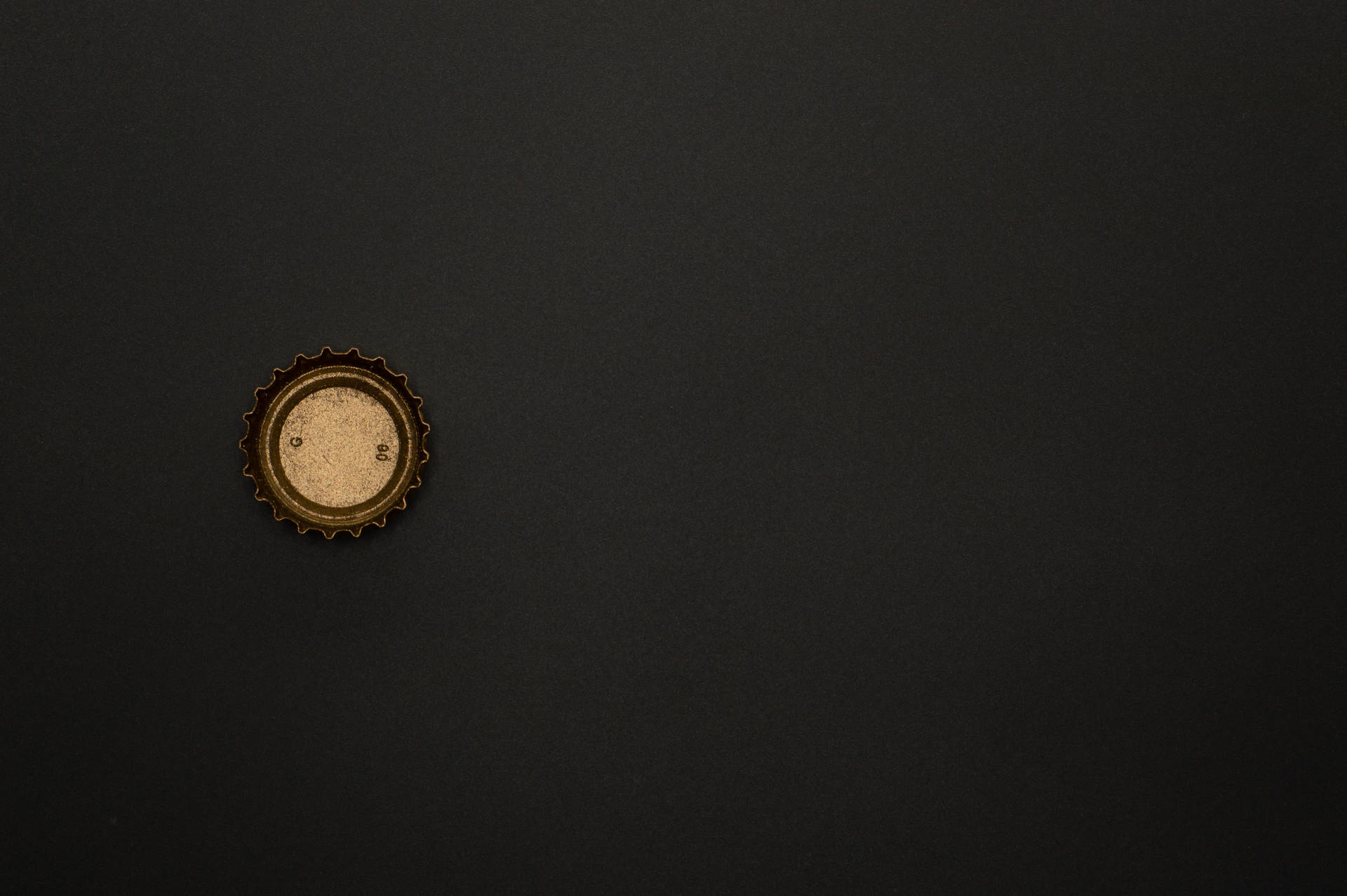 Bottle Cap Black And Gold Iphone Background