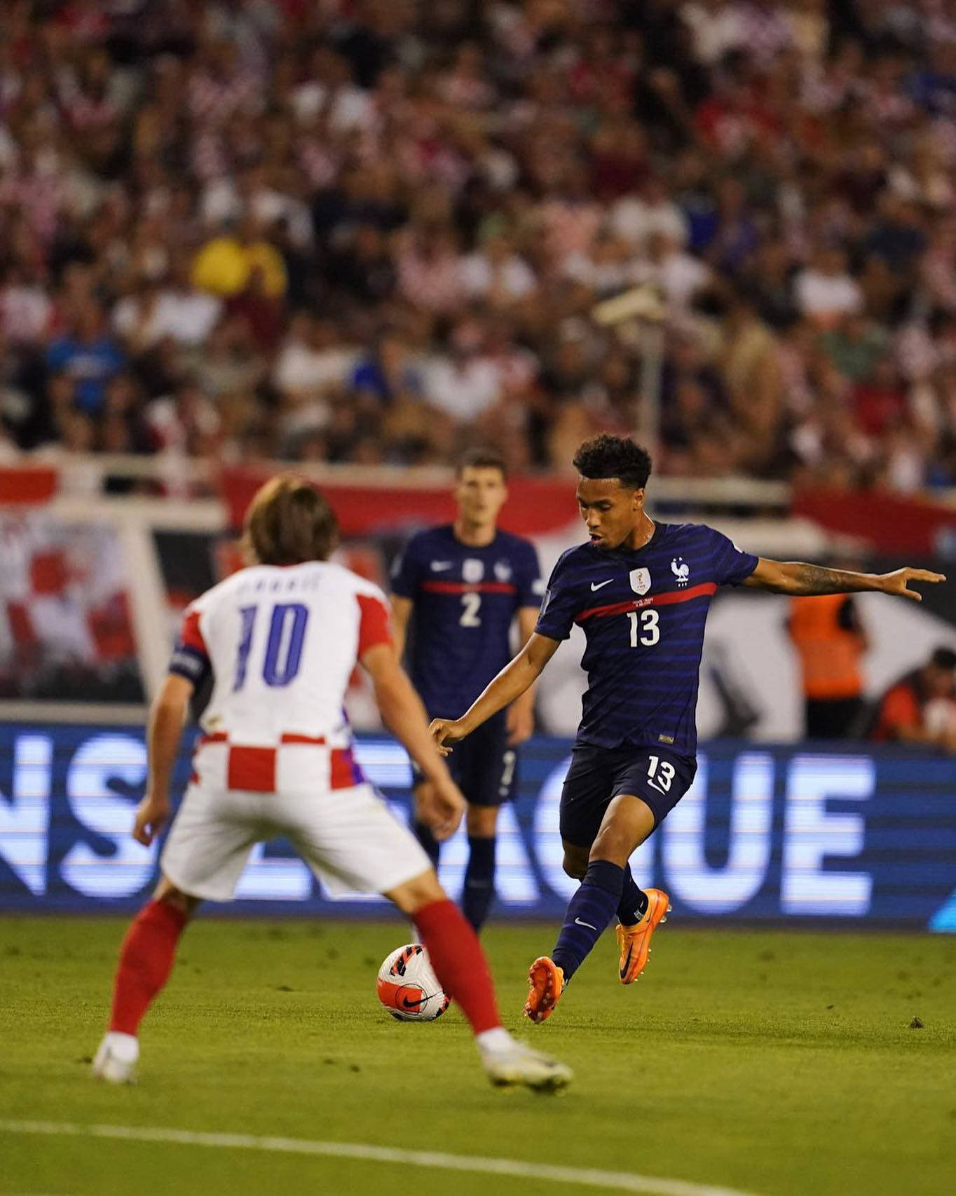 Boubacar Kamara Kicking With Defender