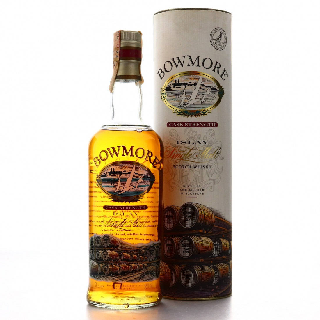 Bowmore Cask Strength Whisky Background