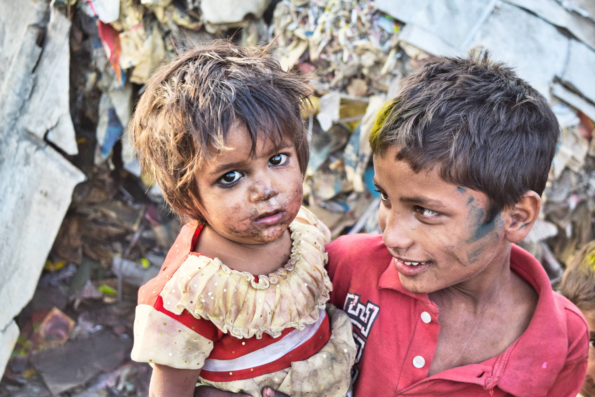 Boy Sister Slums India Background