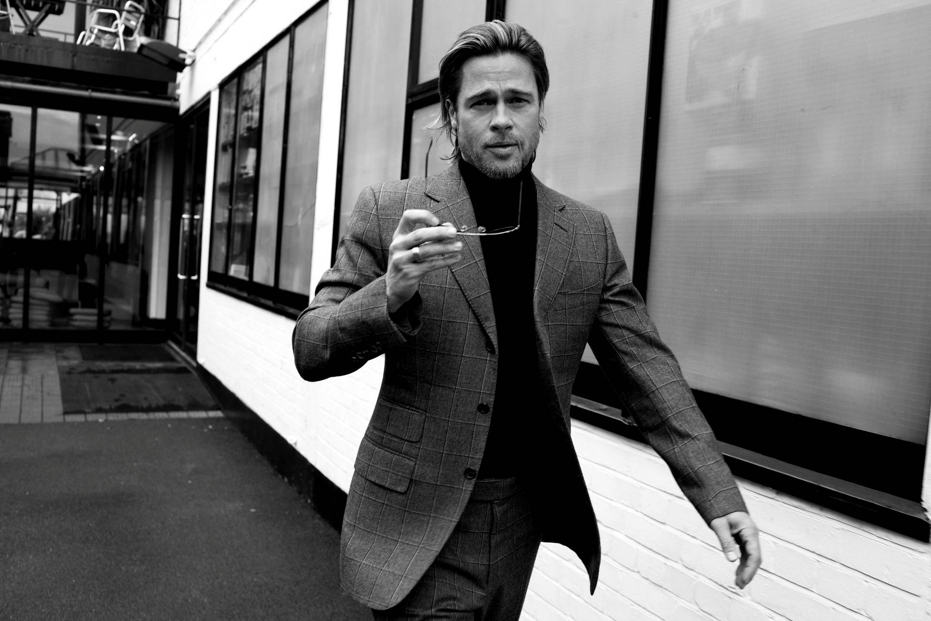 Brad Pitt Running Away From The Expectations. Background