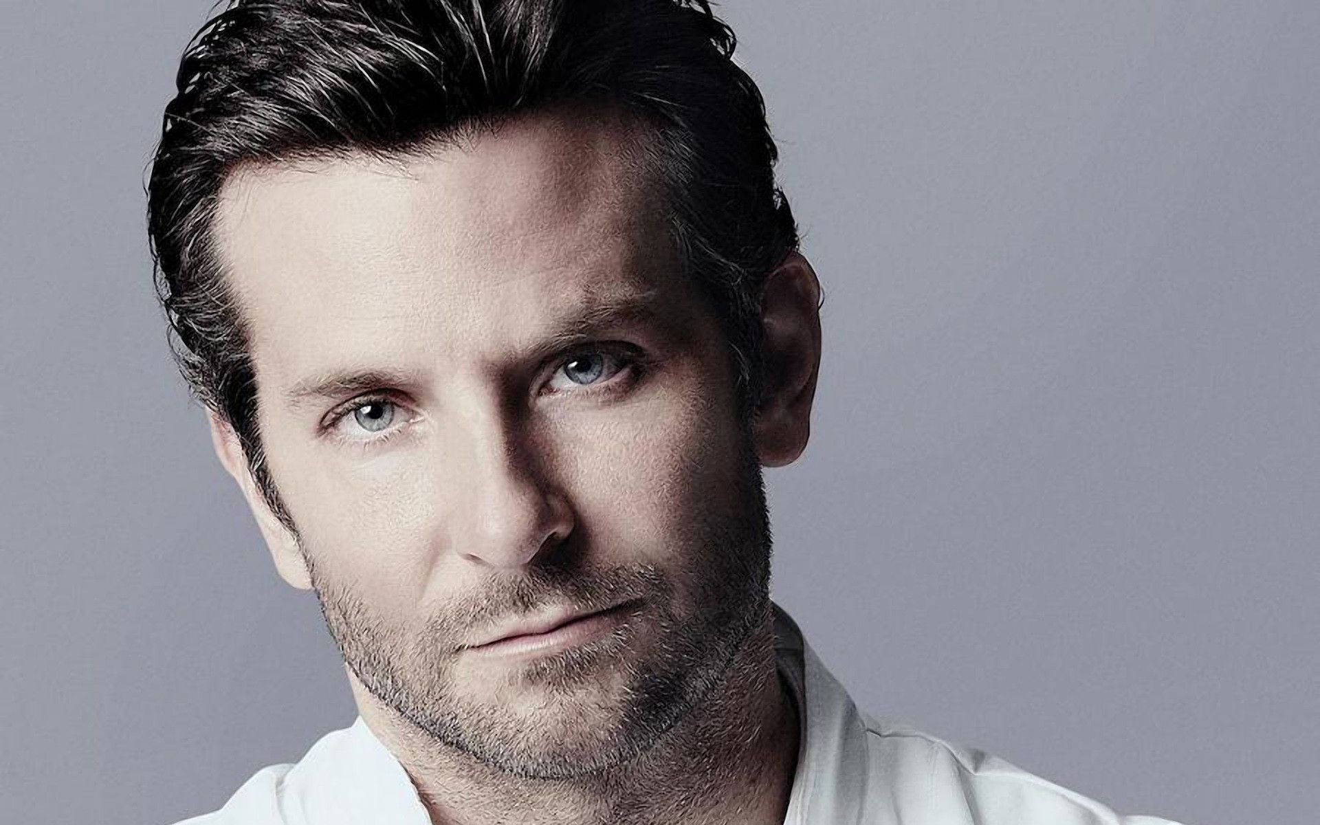 Bradley Cooper, Hollywood's Charming A-lister Background
