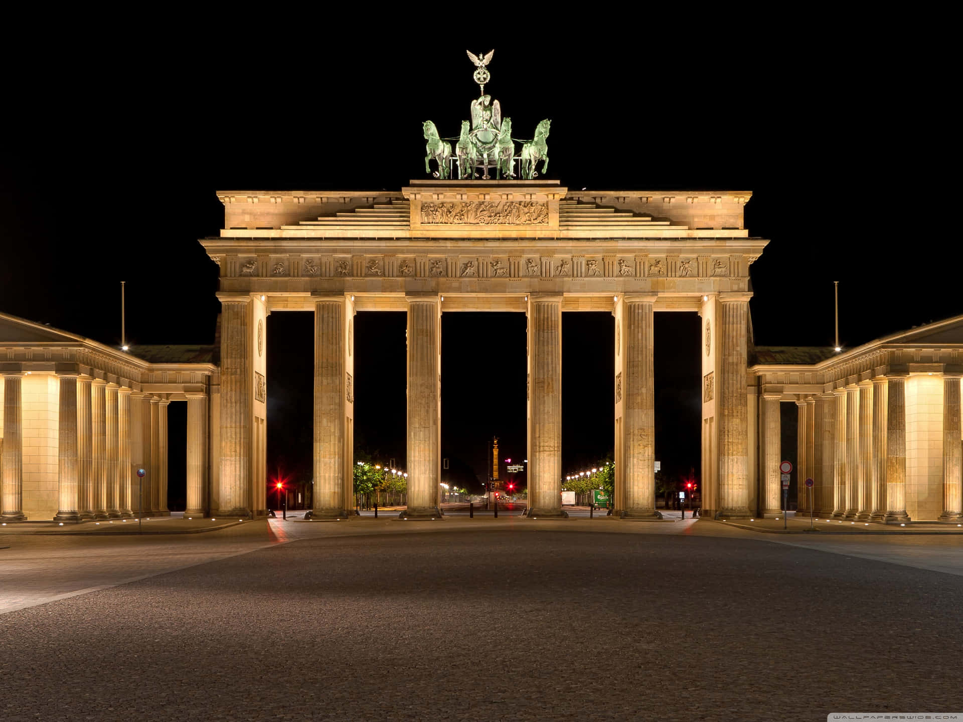 Brandenburg Gate Night View Background