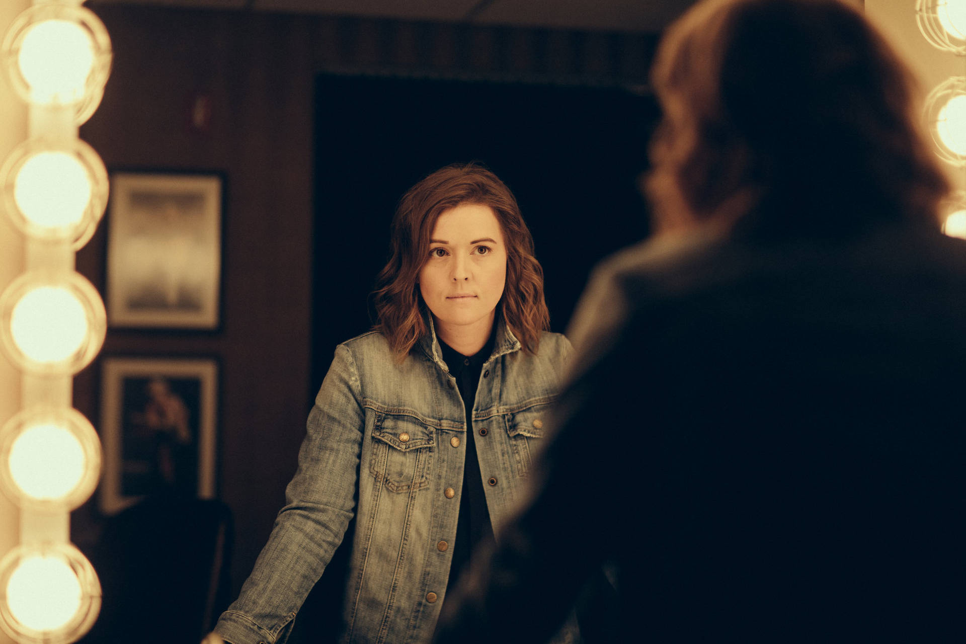 Brandi Carlile Mirror Shot Background