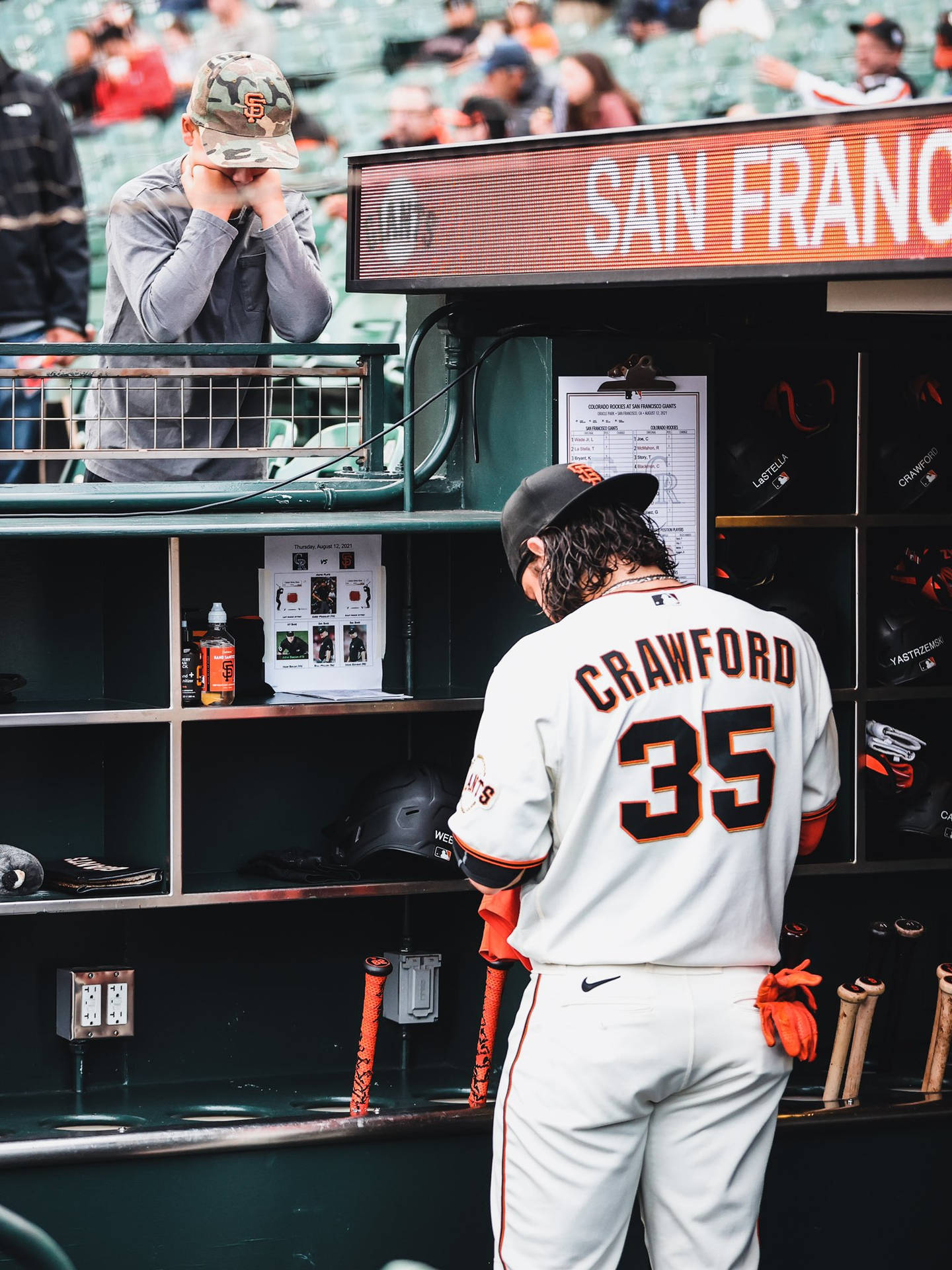 Brandon Crawford Preparing For A Match