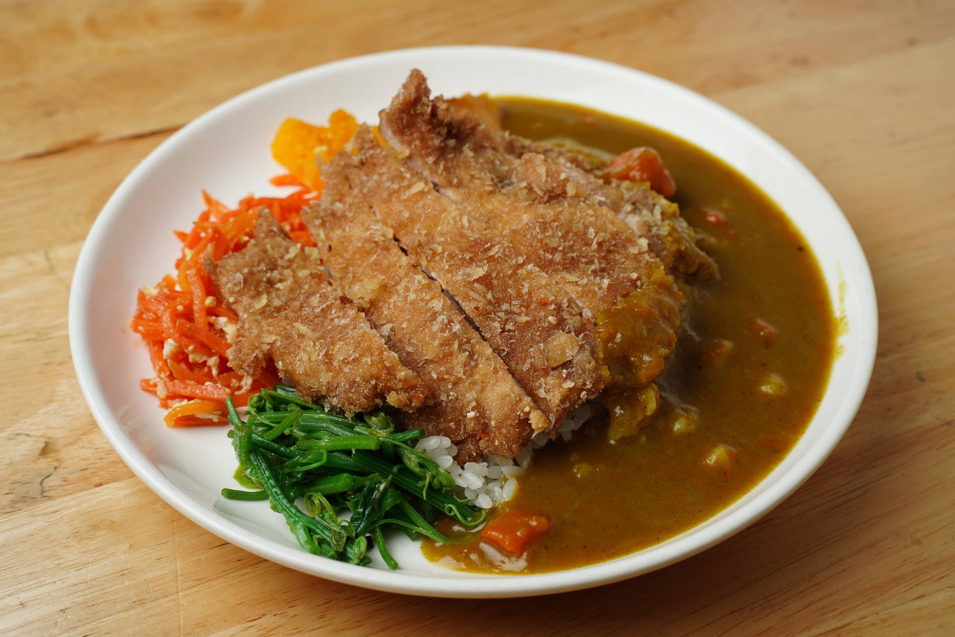 Breaded Tonkatsu With Sauce And Shredded Veggies