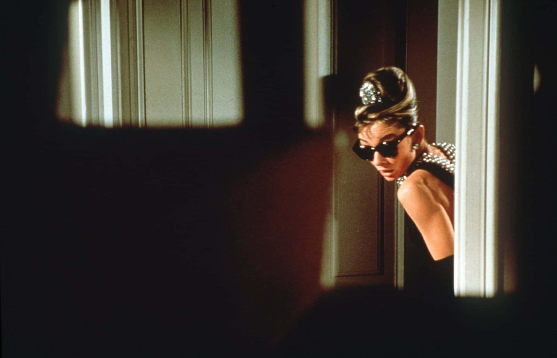 Breakfast At Tiffanys Audrey Hepburn As Holly Golightly Scene