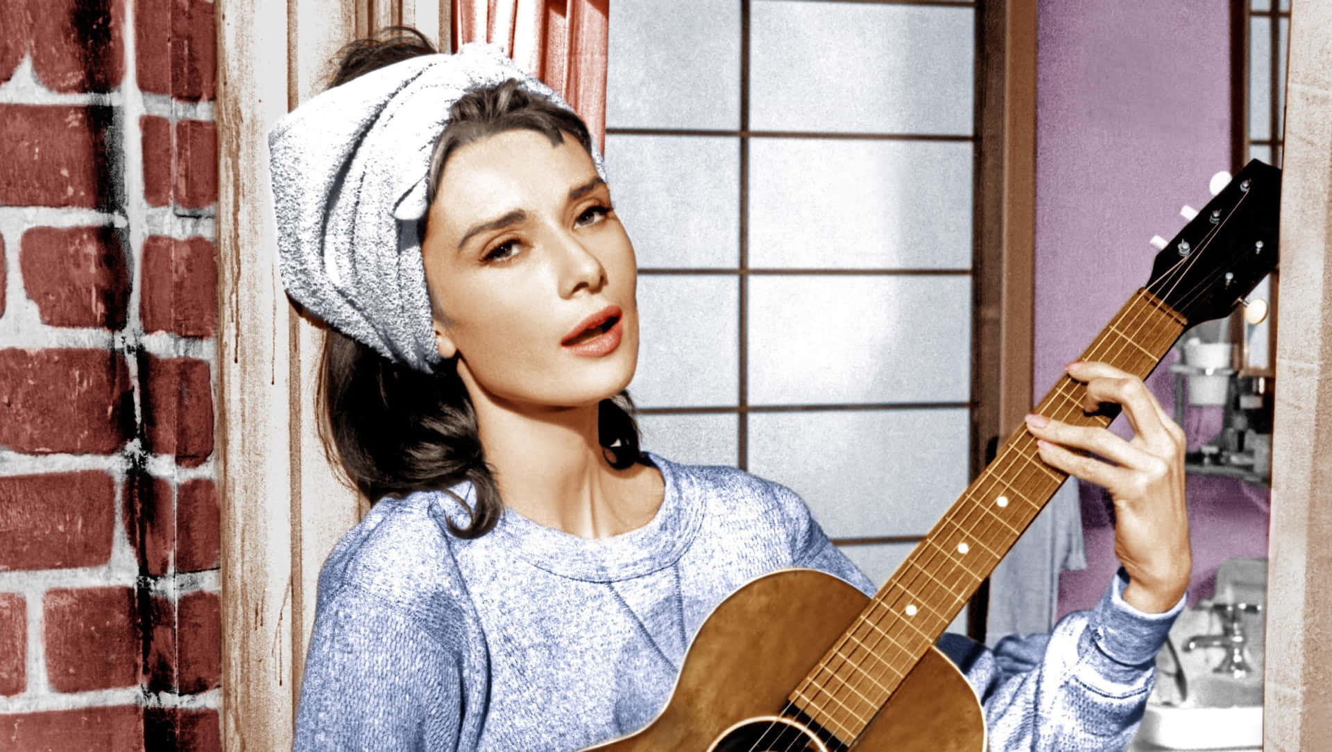 Breakfast At Tiffanys Holly Golightly Singing And Playing Guitar Background