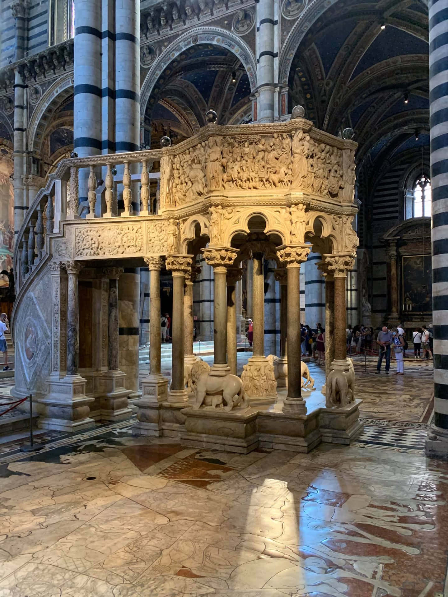Breath-taking View Of Siena Cathedral Background