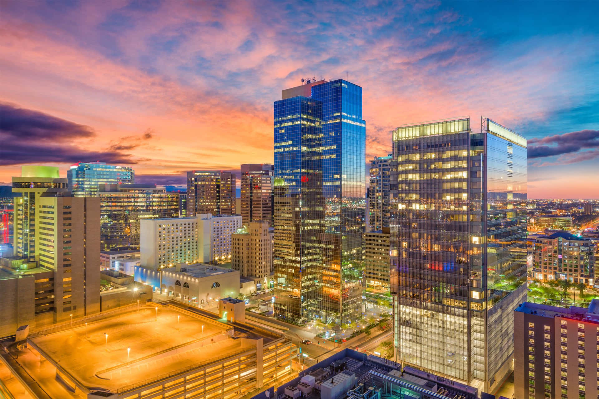 Breathtaking Desert Sunset Over Phoenix, Arizona Background