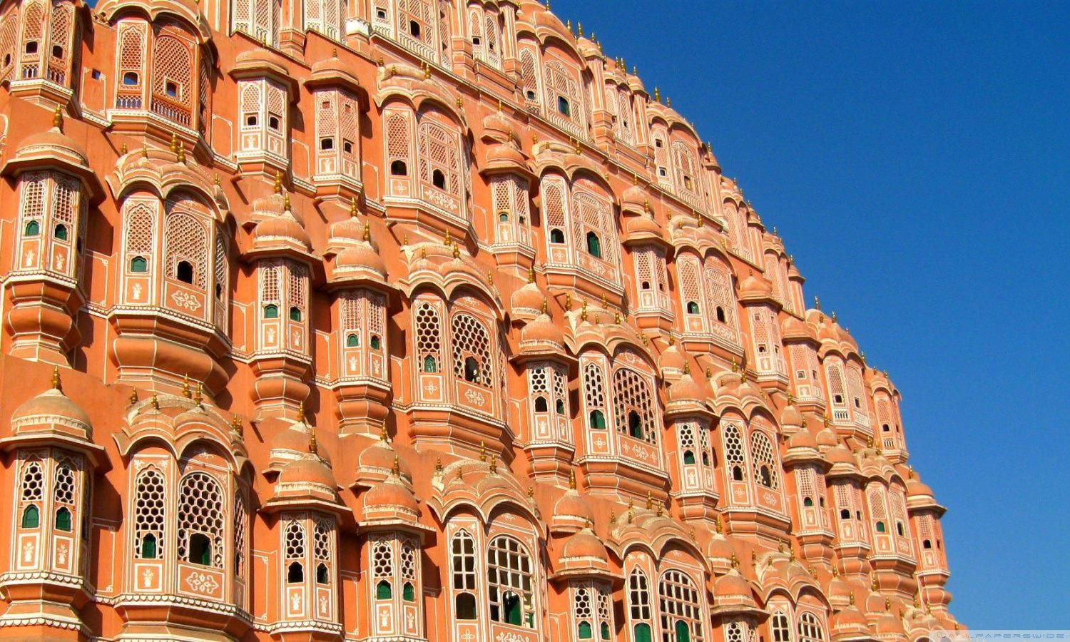 Breathtaking View Of Hawa Mahal In Jaipur, The Pink City Background