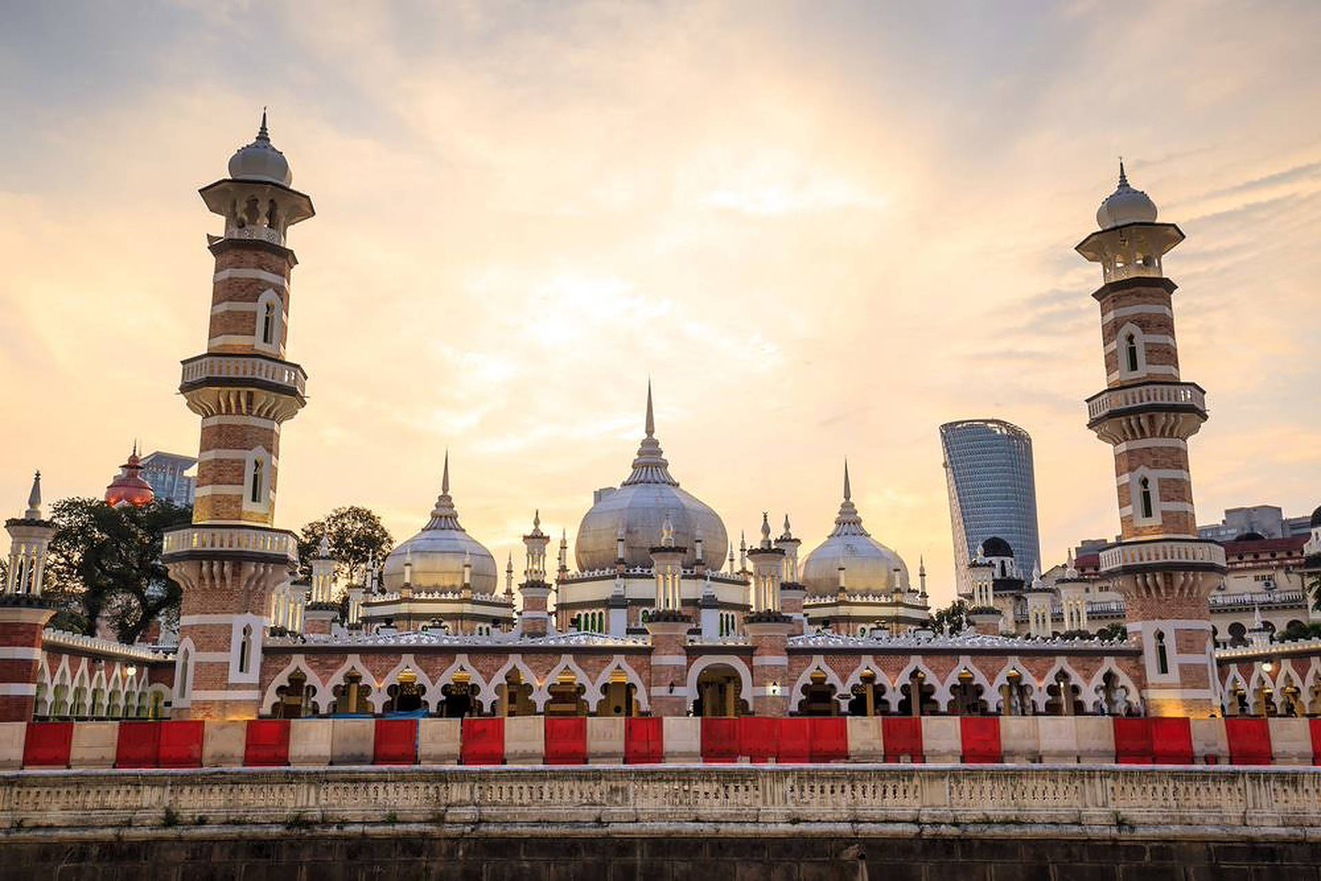 Breathtaking View Of Jamek Mosque, A Historic Landmark In Kuala Lumpur.