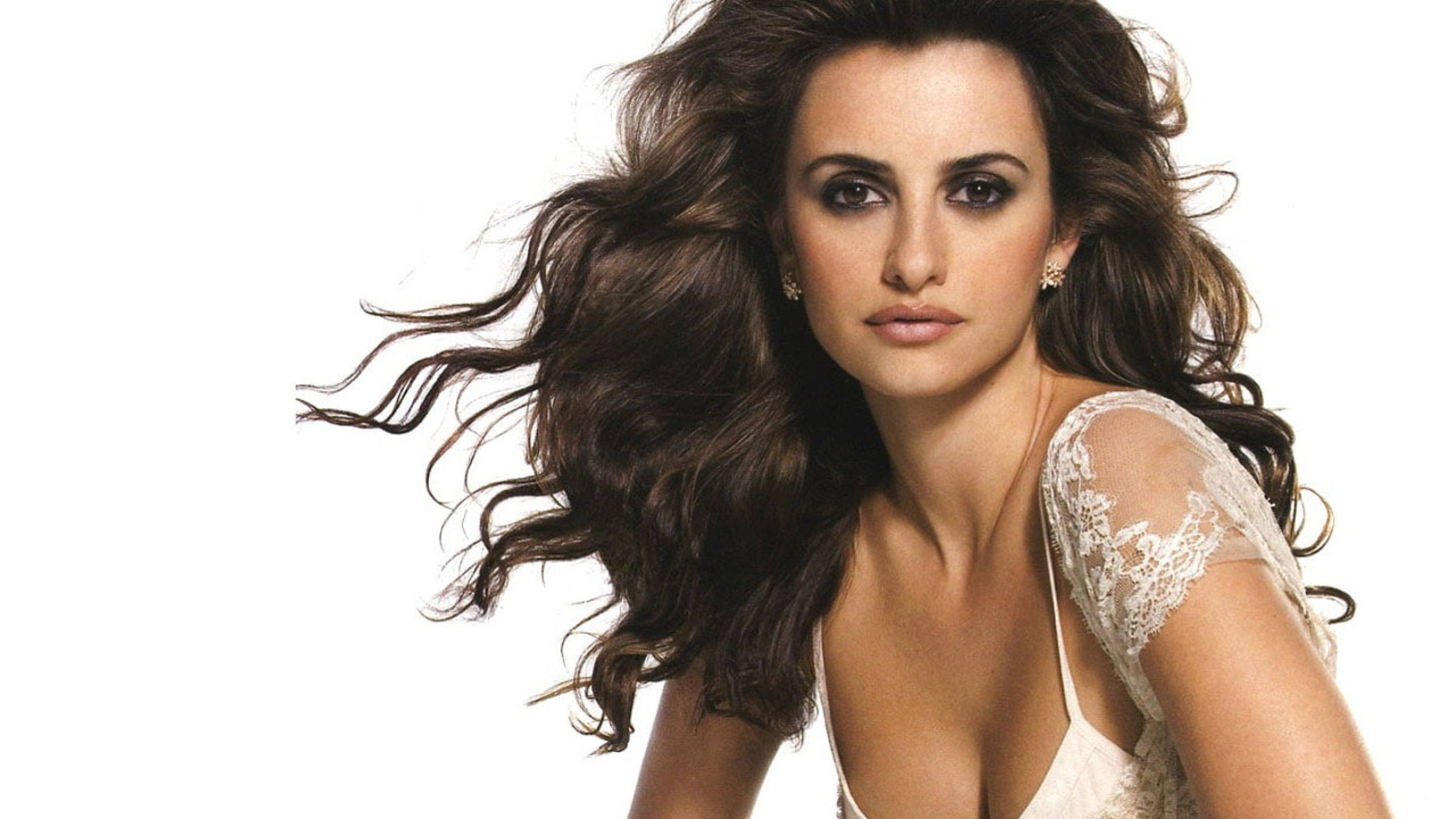 Breezy And Beautiful Penelope Cruz 4k