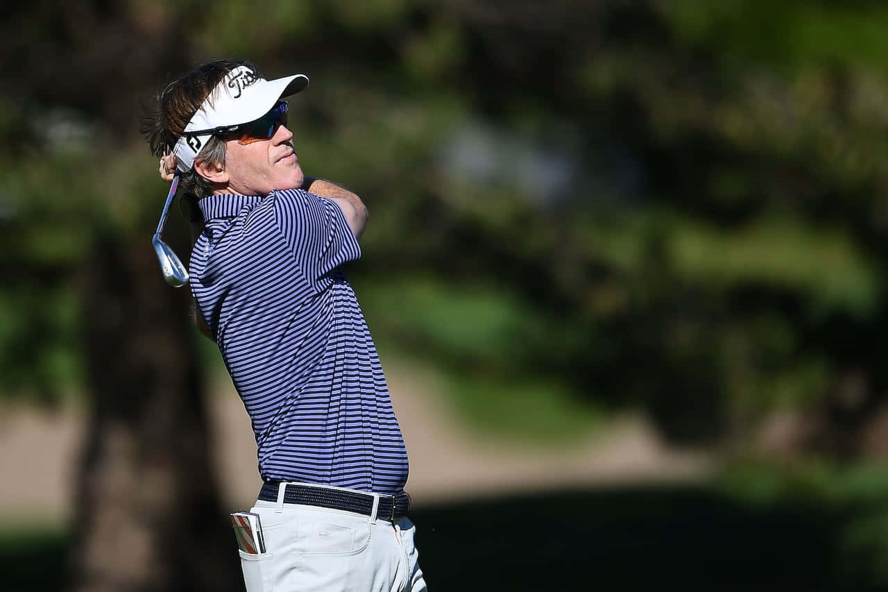 Brett Quigley Good Post-swing Stance Background