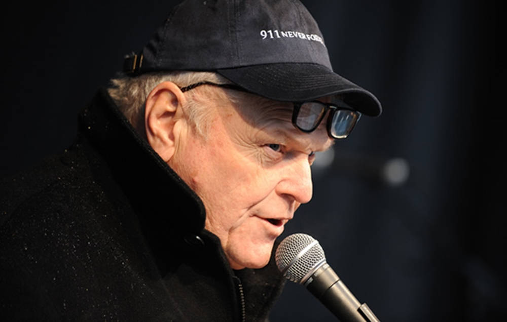 Brian Dennehy Speaking At An Event