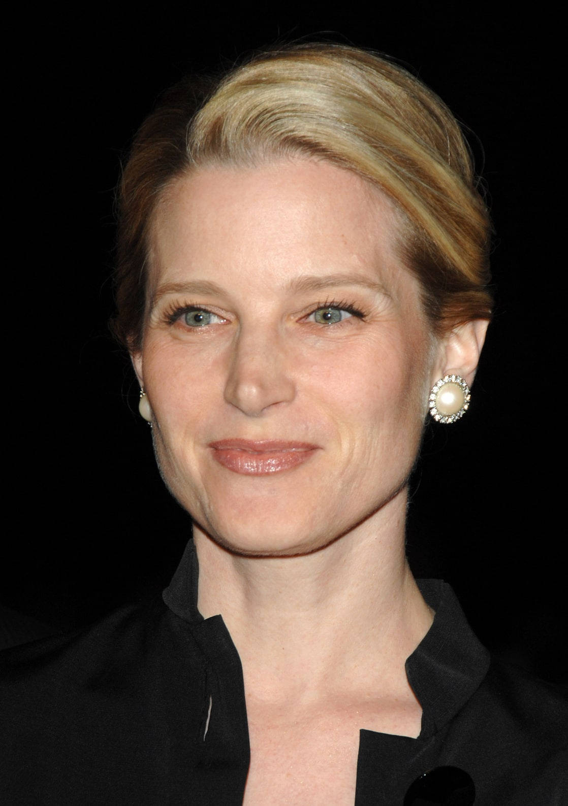 Bridget Fonda Beautiful Actress Palm Springs Film Festival Background