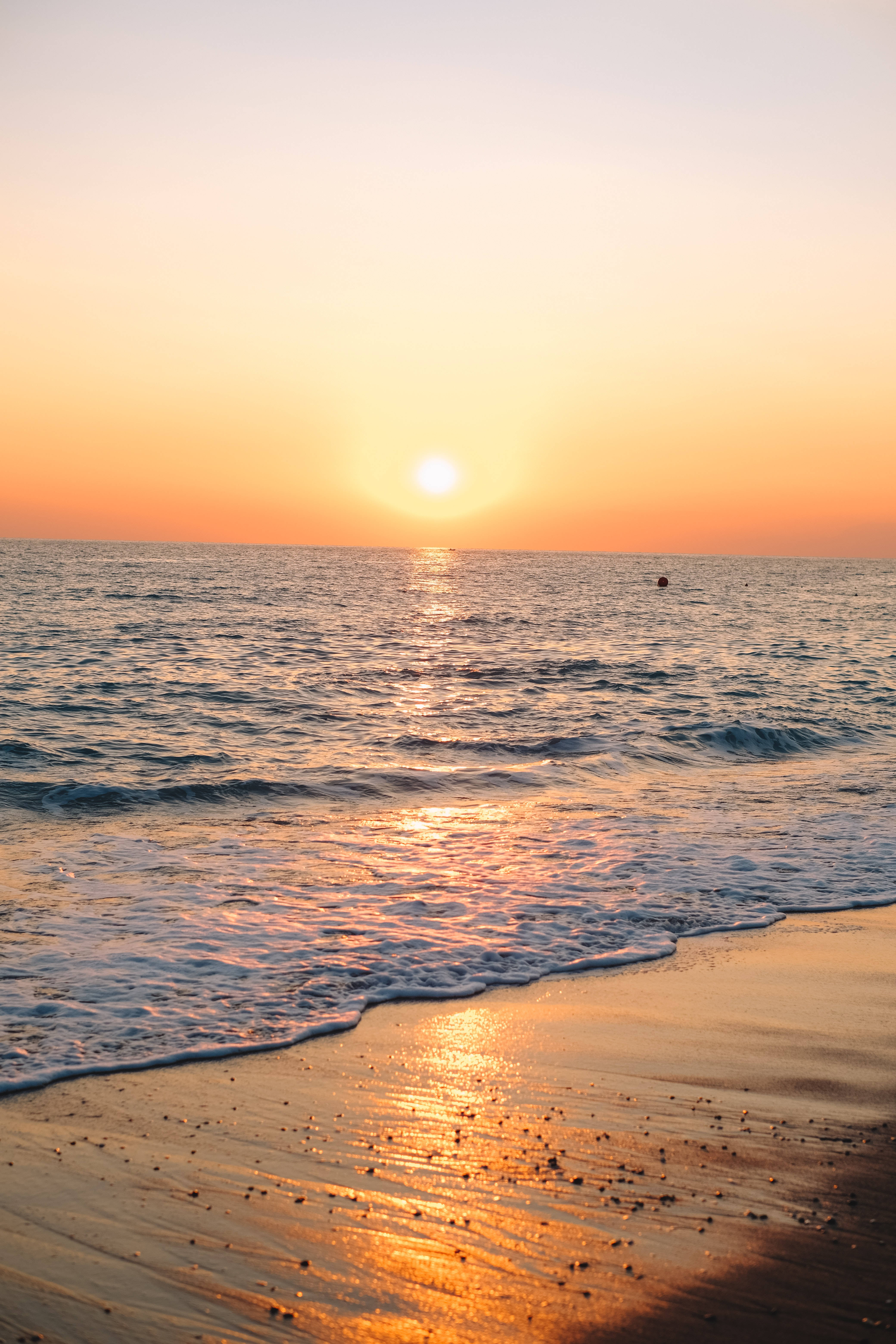 Bright Sunset Beach Android Background