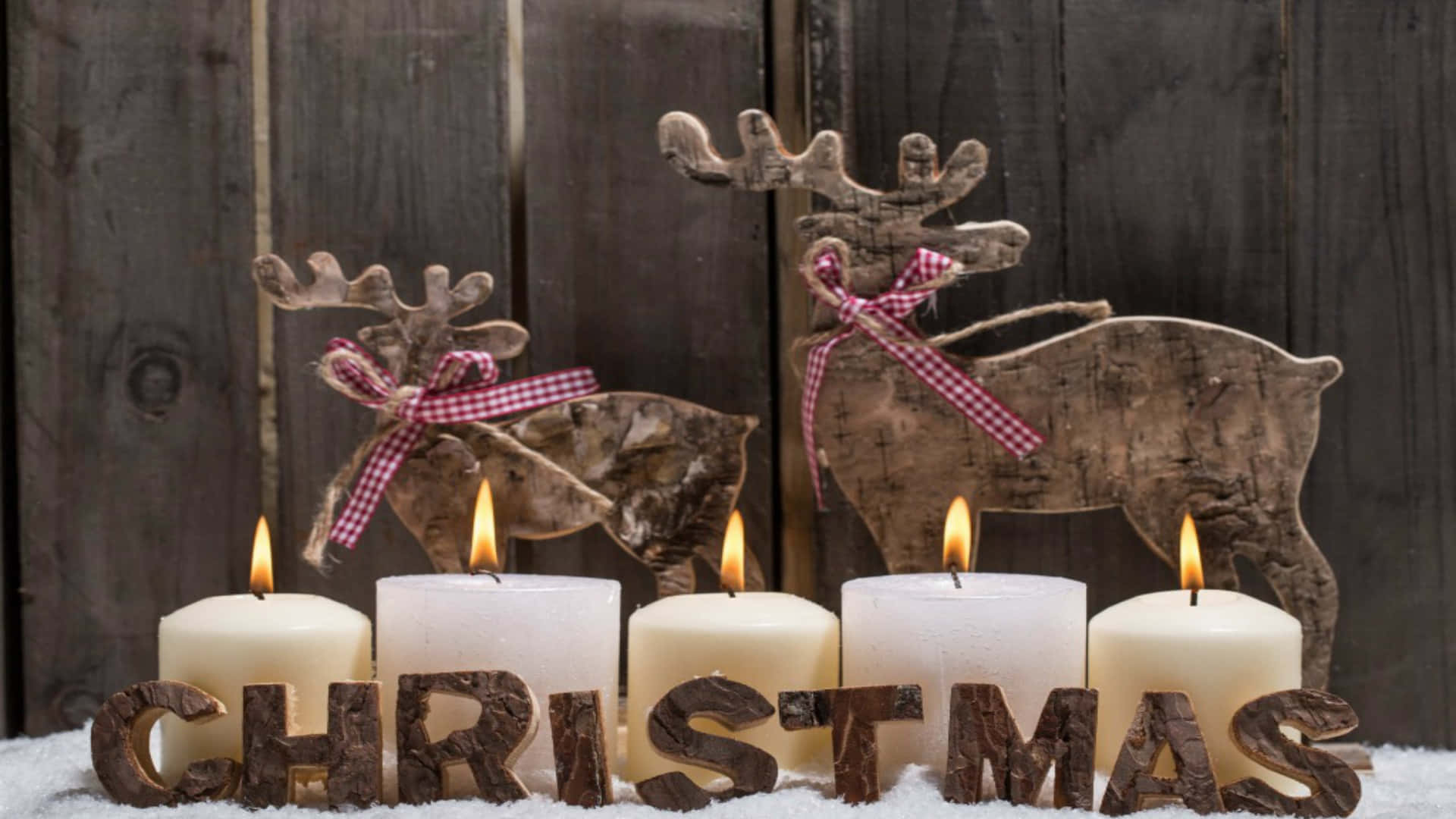 Bring Back The Magic Of The Holiday Season With A Vintage Christmas Desktop Background