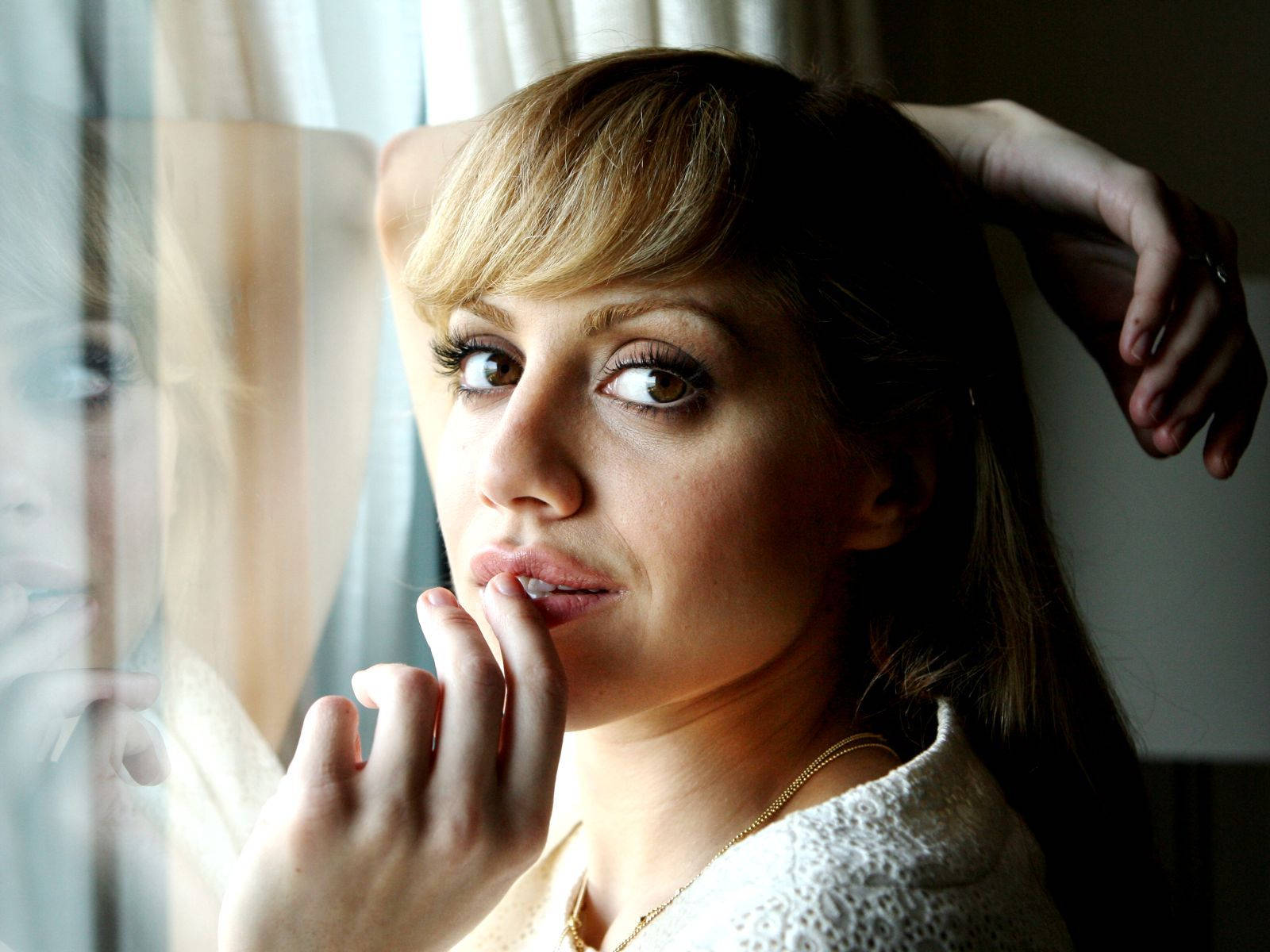 Brittany Murphy Sydney Australia Photoshoot