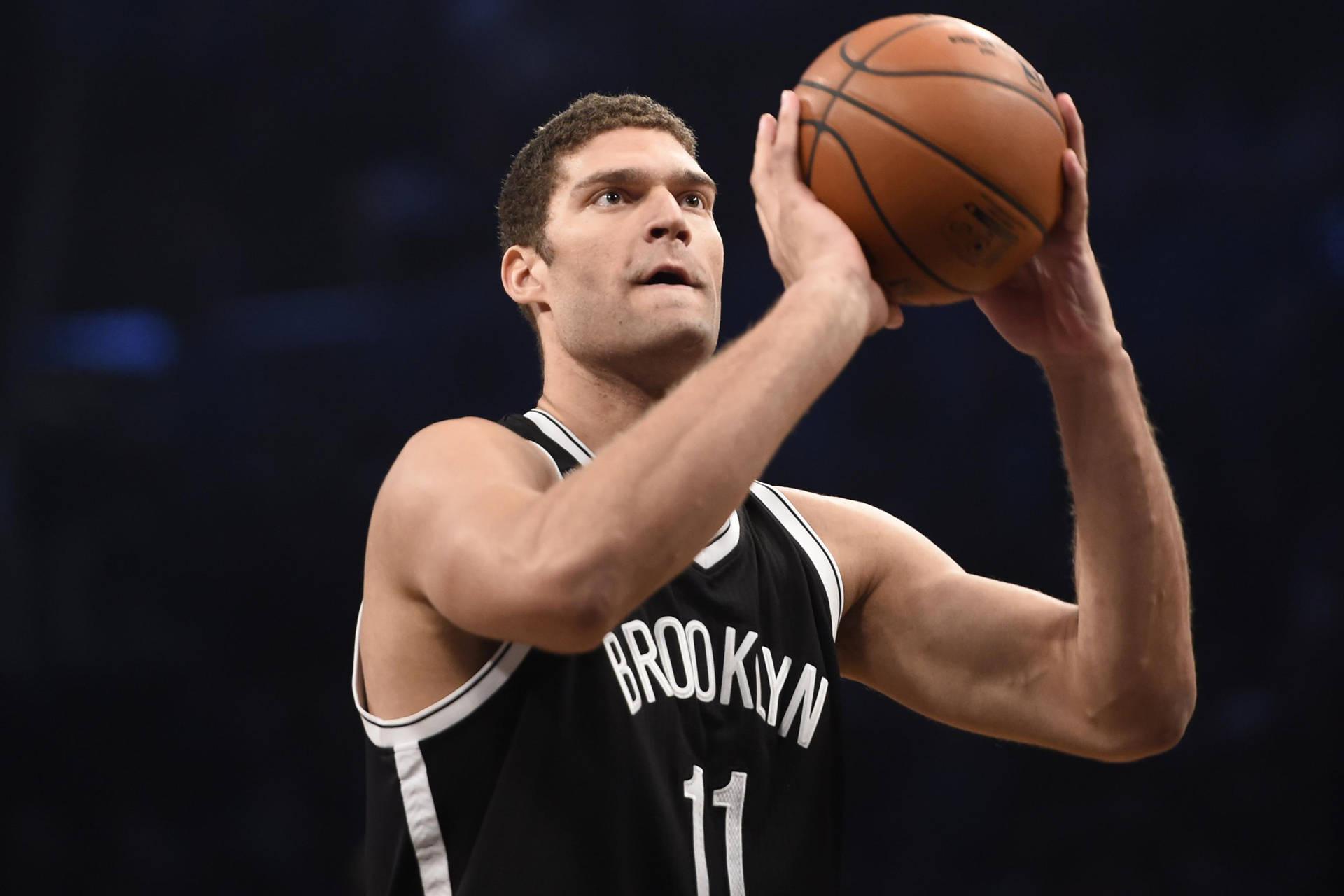 Brooklyn Nets Brook Lopez Free Throw Background