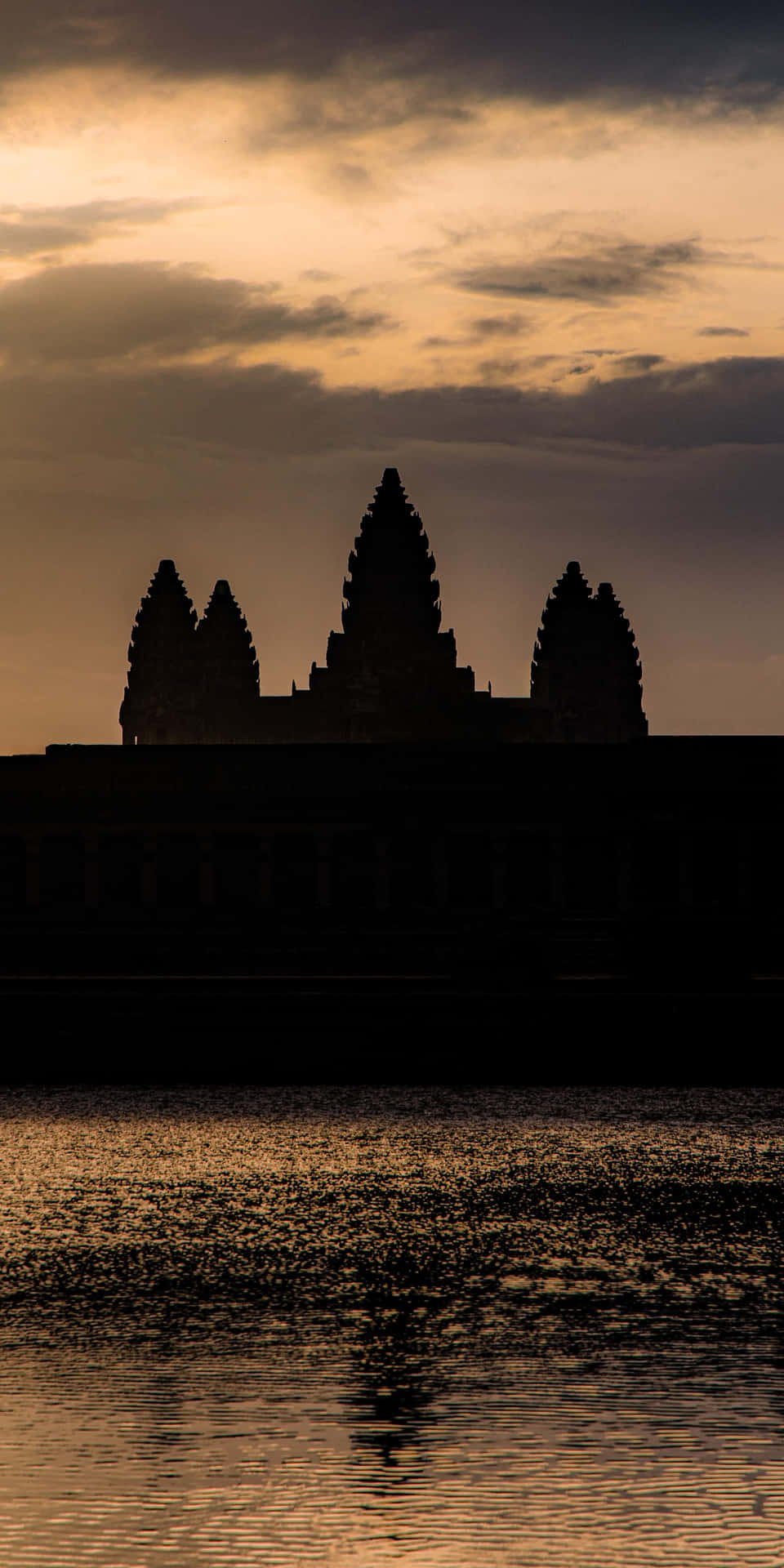 Brown Angkor Thom Silhouette Background