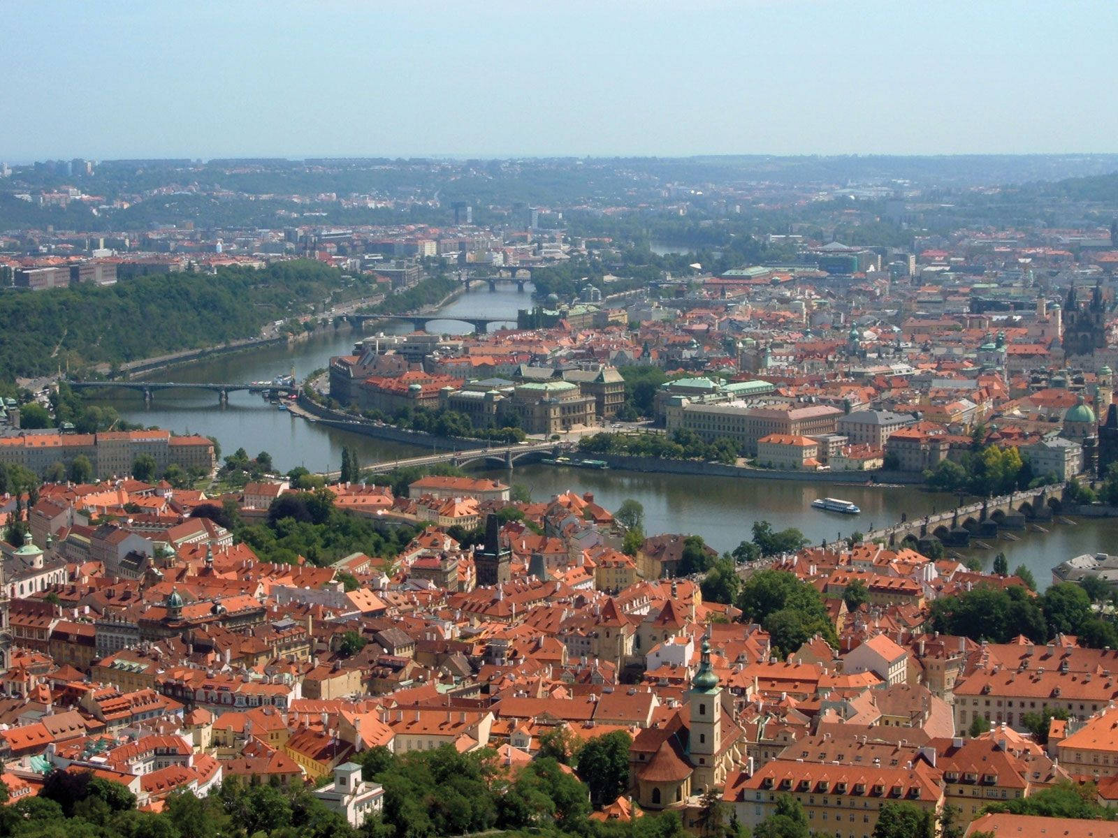 Brown-roofed Prague Houses Background