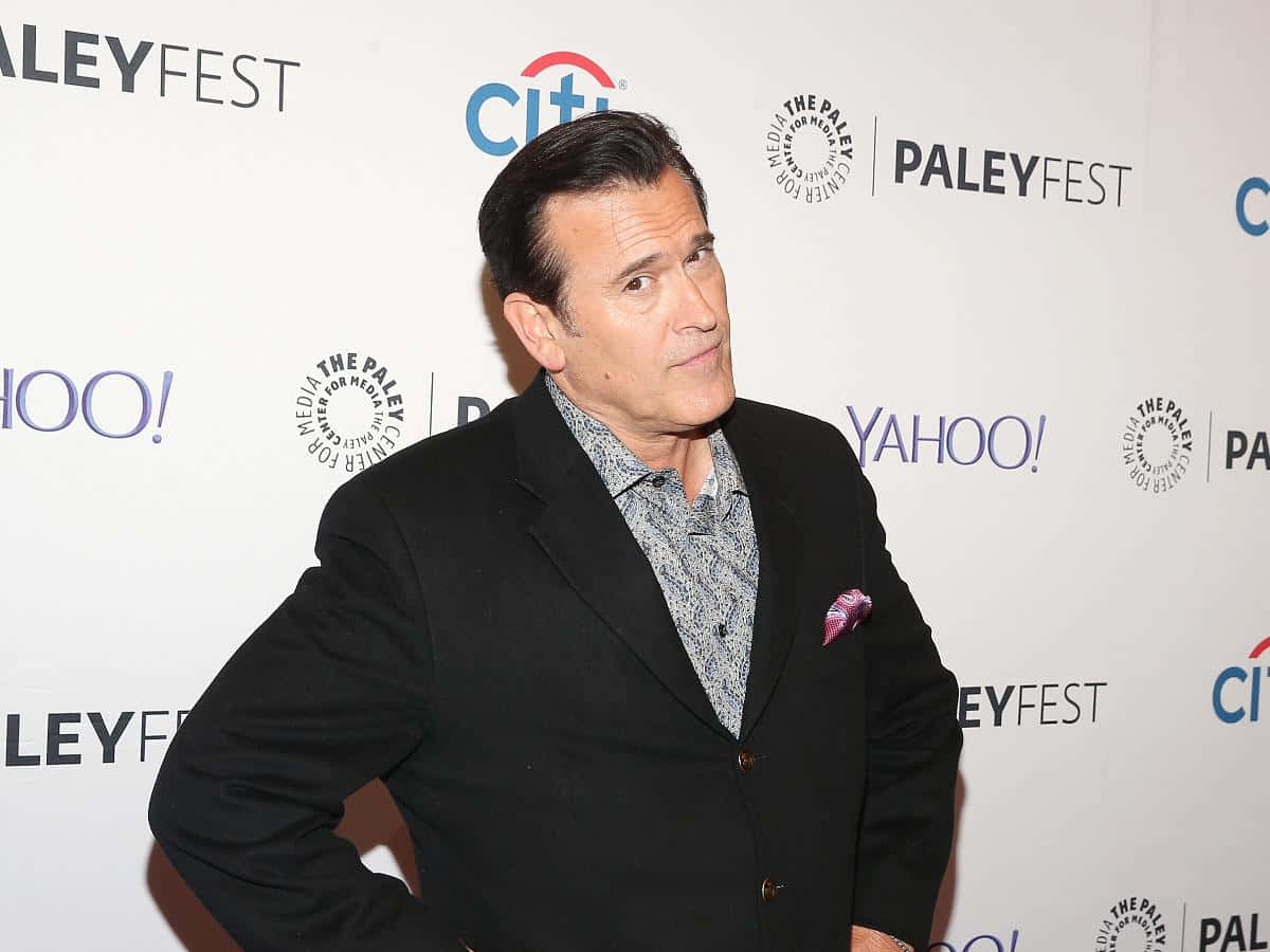 Bruce Campbell [wallpaper] Background