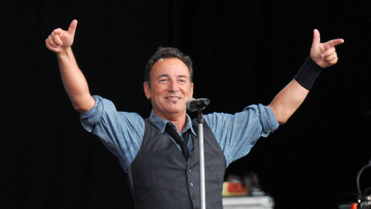 Bruce Springsteen In Benefit Concert