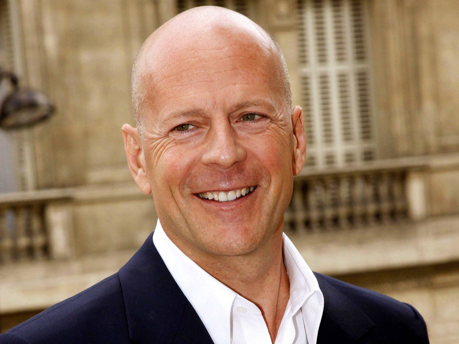Bruce Willis Smile Background