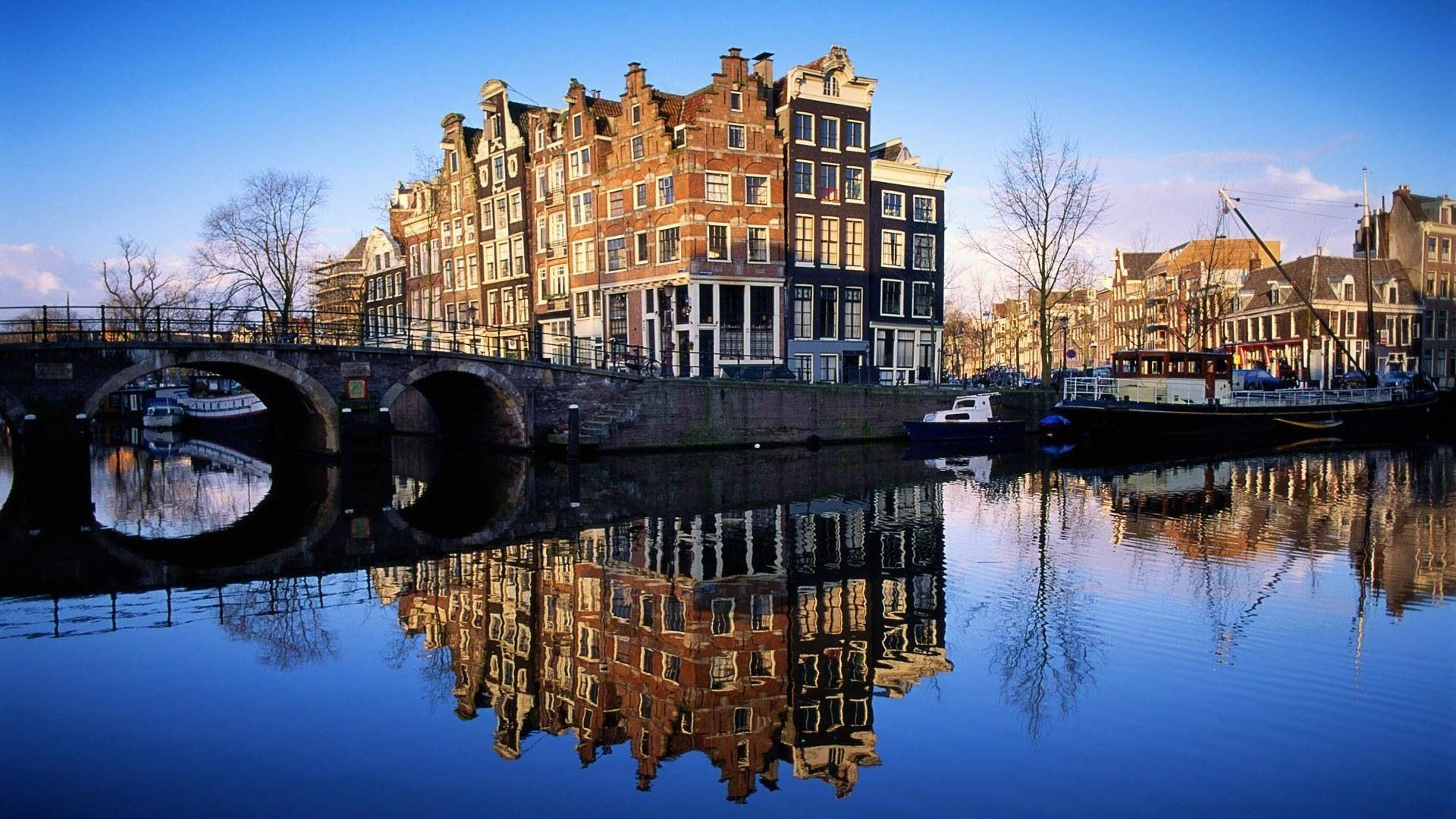 Brussels Clear Bridge River Background