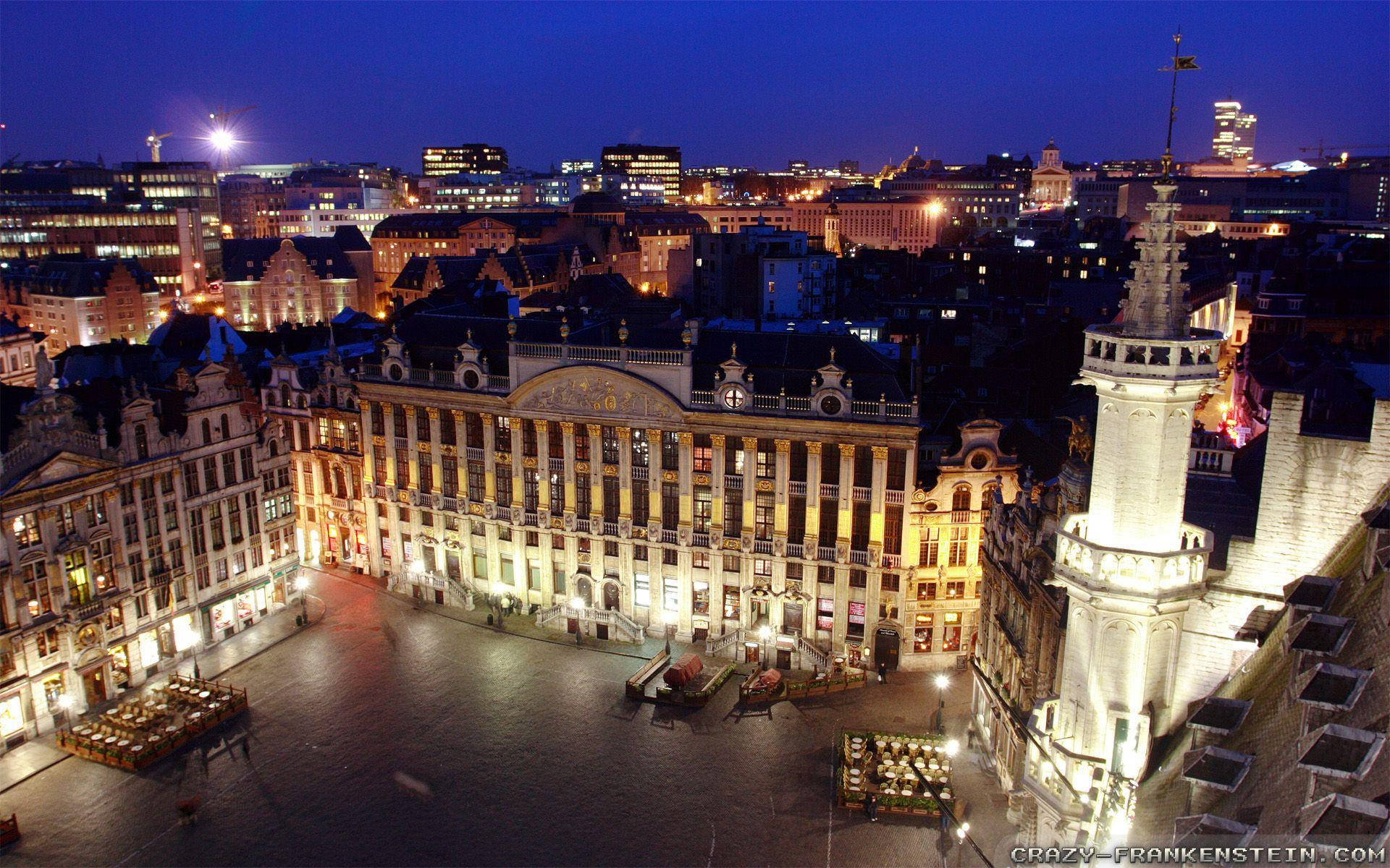 Brussels Courtyard Background