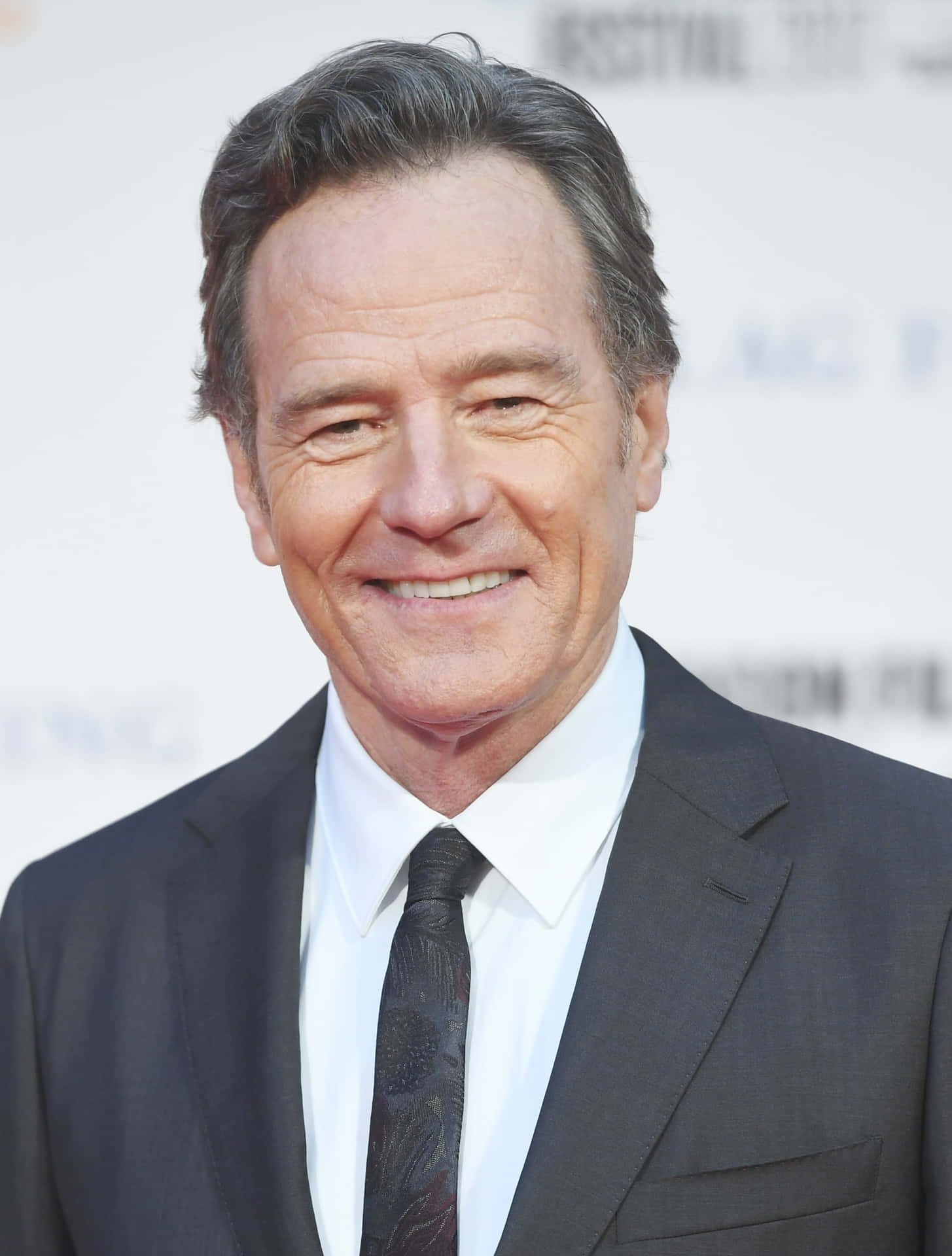 Bryan Cranston [wallpaper] Background