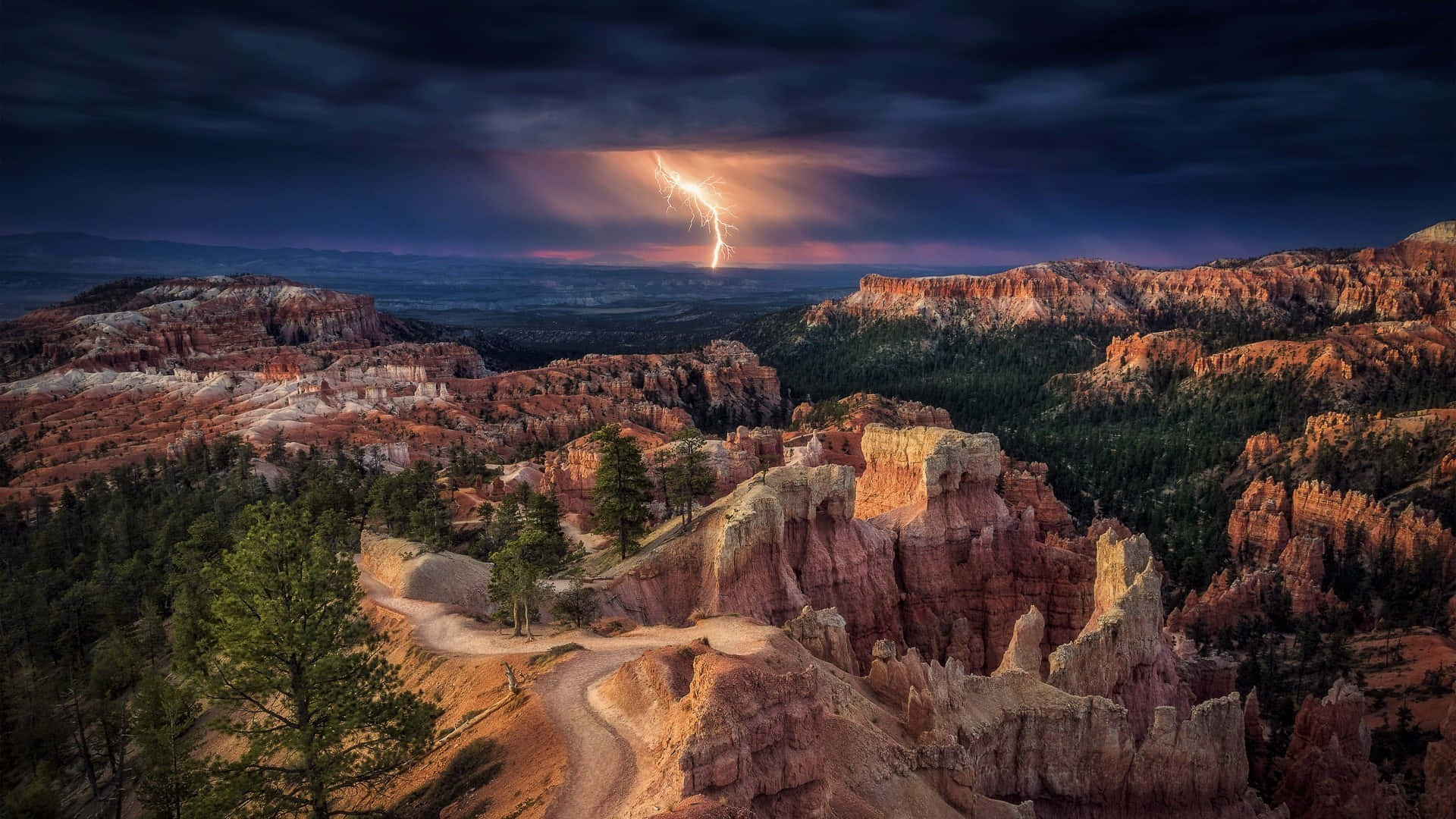 Bryce Canyon National Park Lightning