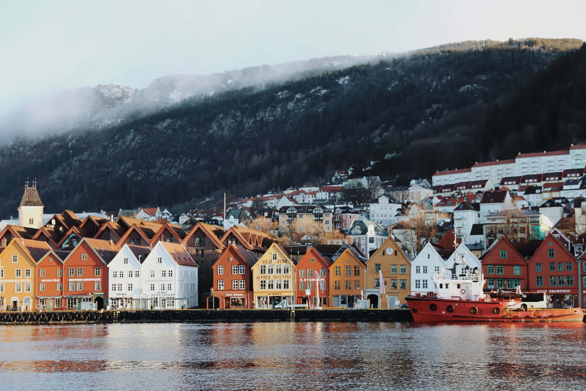 Bryggen Waterfront Reflections Background