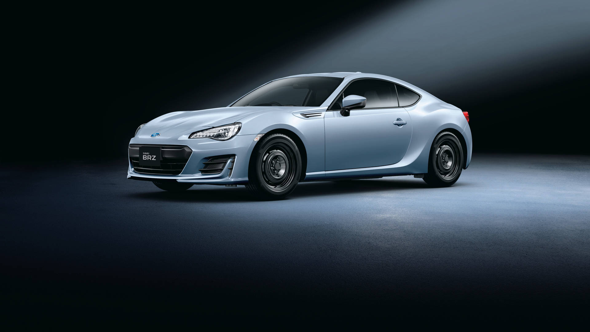 Brz With The Spotlight Background