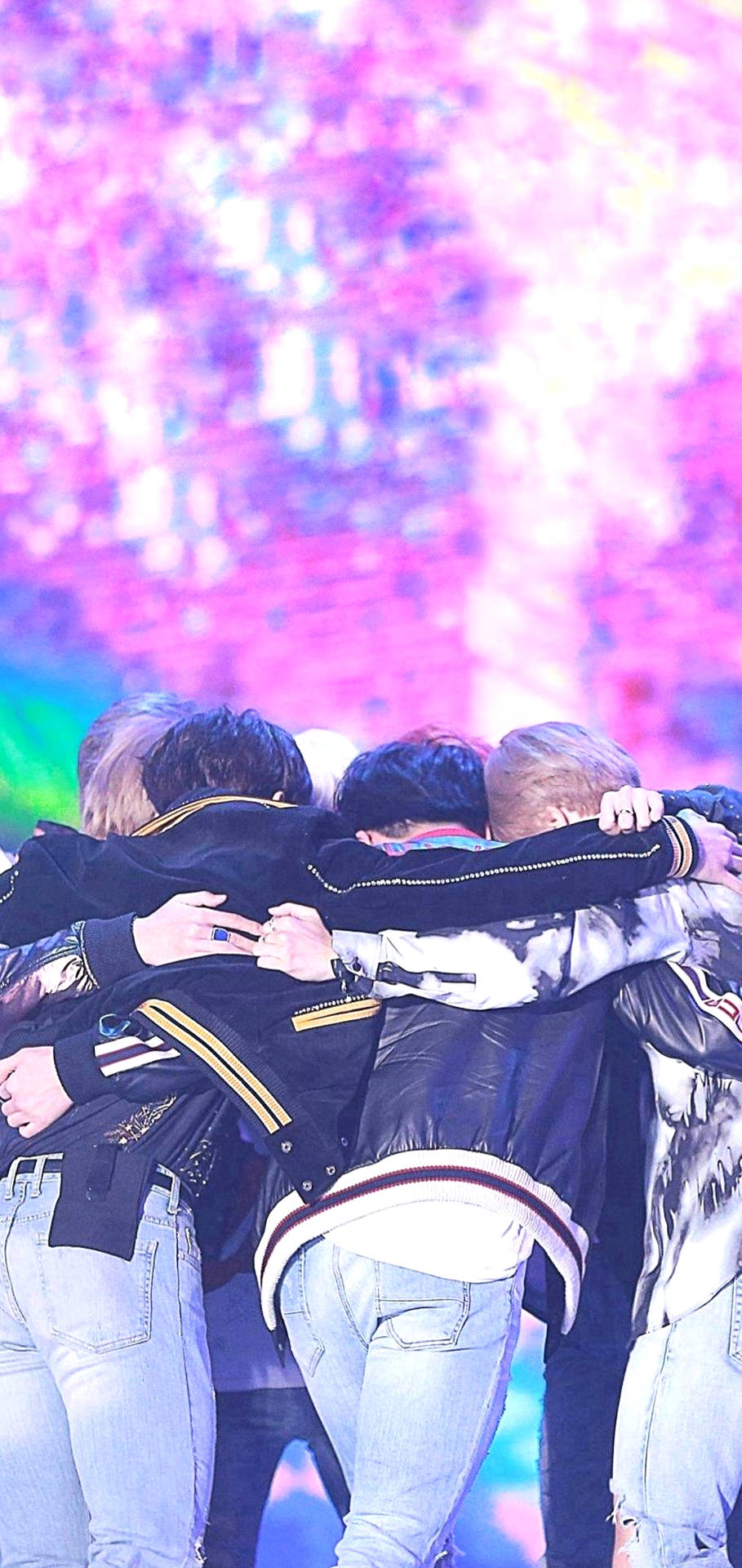 Bts Lockscreen Group Hug Background