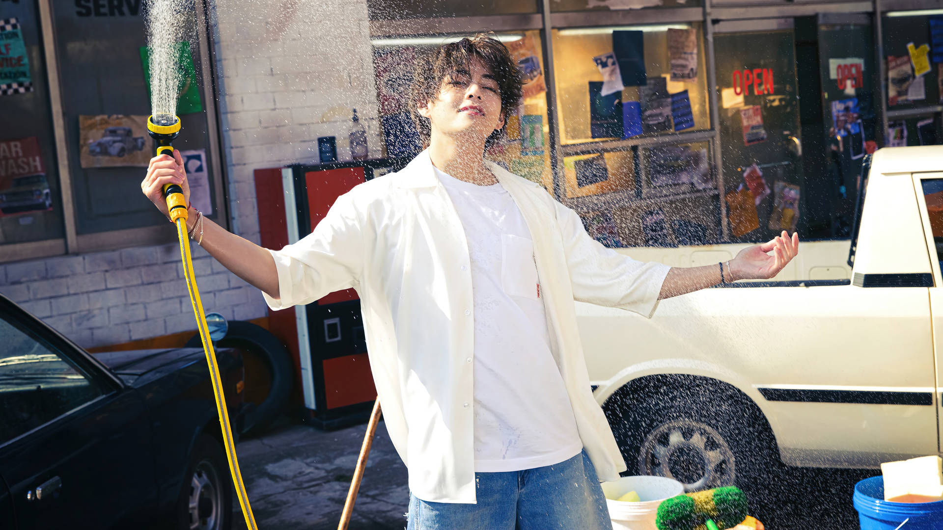 Bts Tae Hyung Car Wash Background