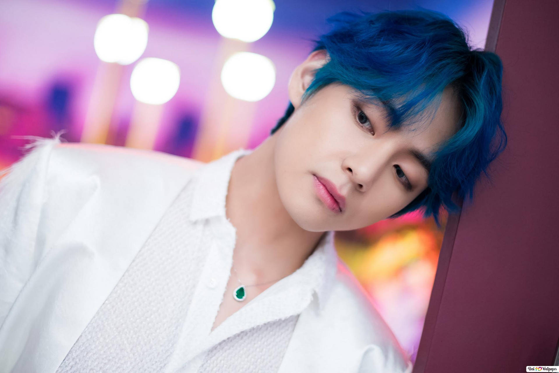 Bts V Leaning On Wall Background