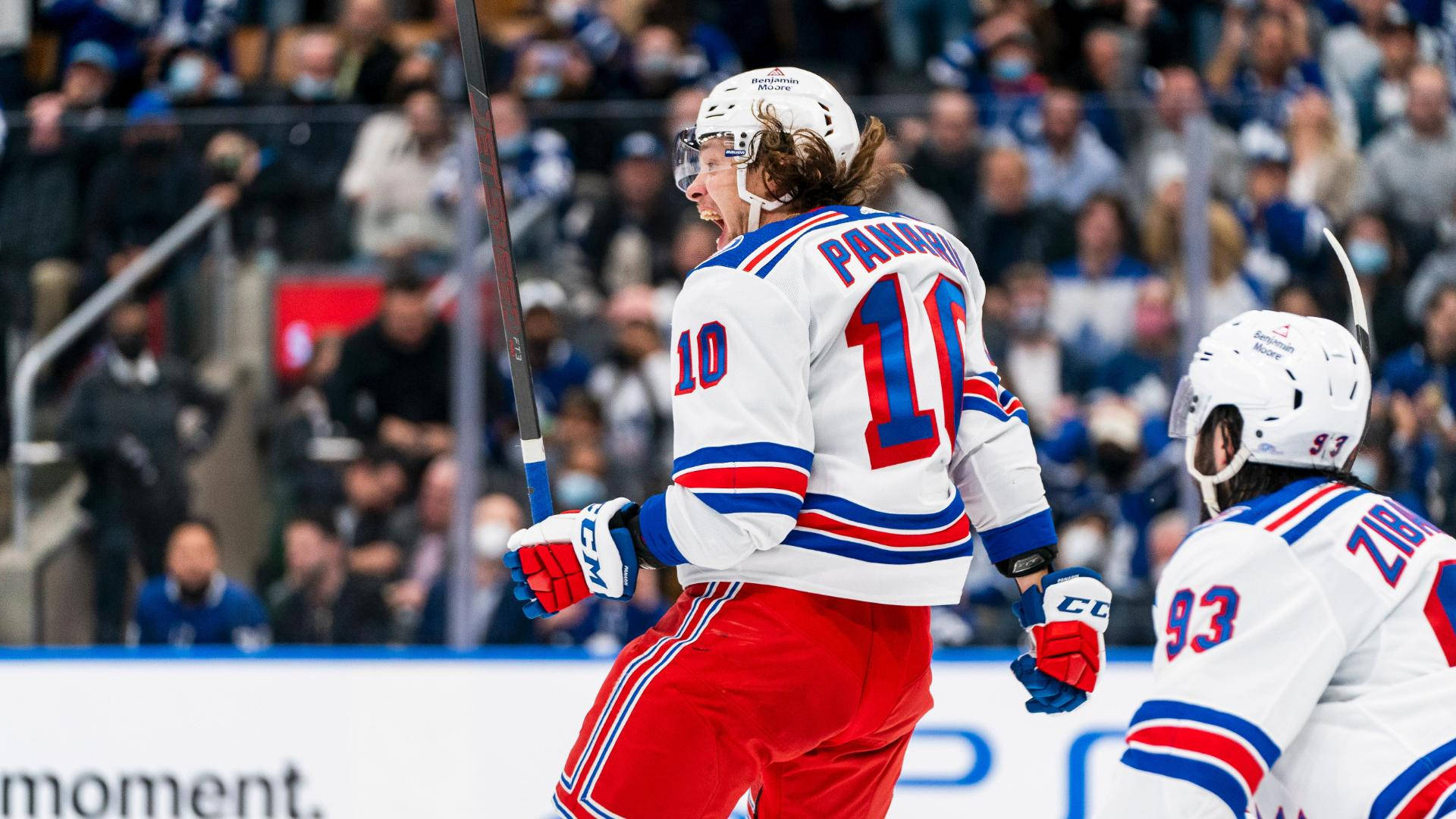 Bubbly Panarin Of New York Rangers Background
