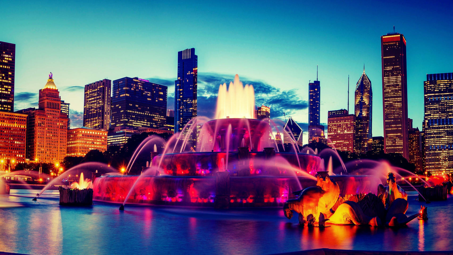 Buckingham Fountain In Chicago Background