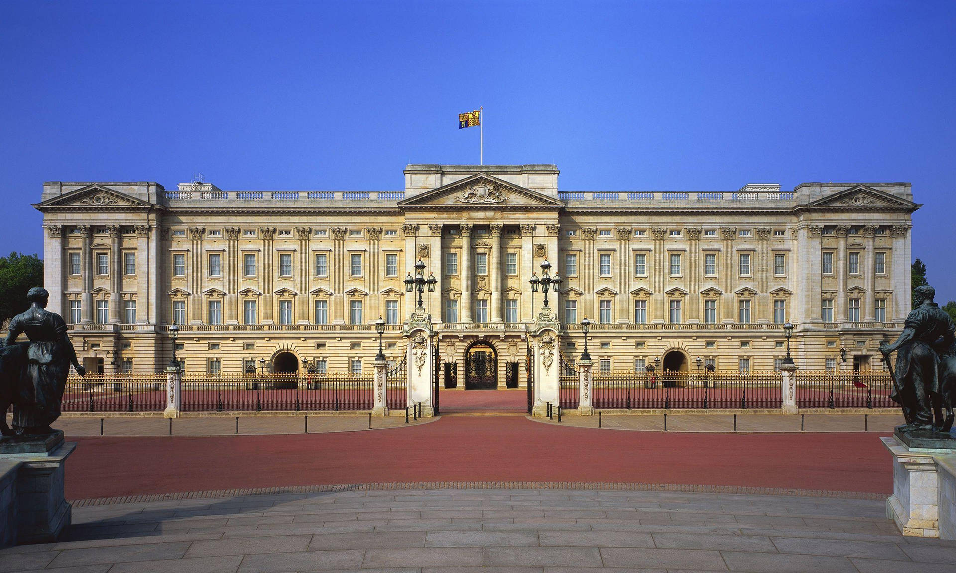 Buckingham Palace Flag