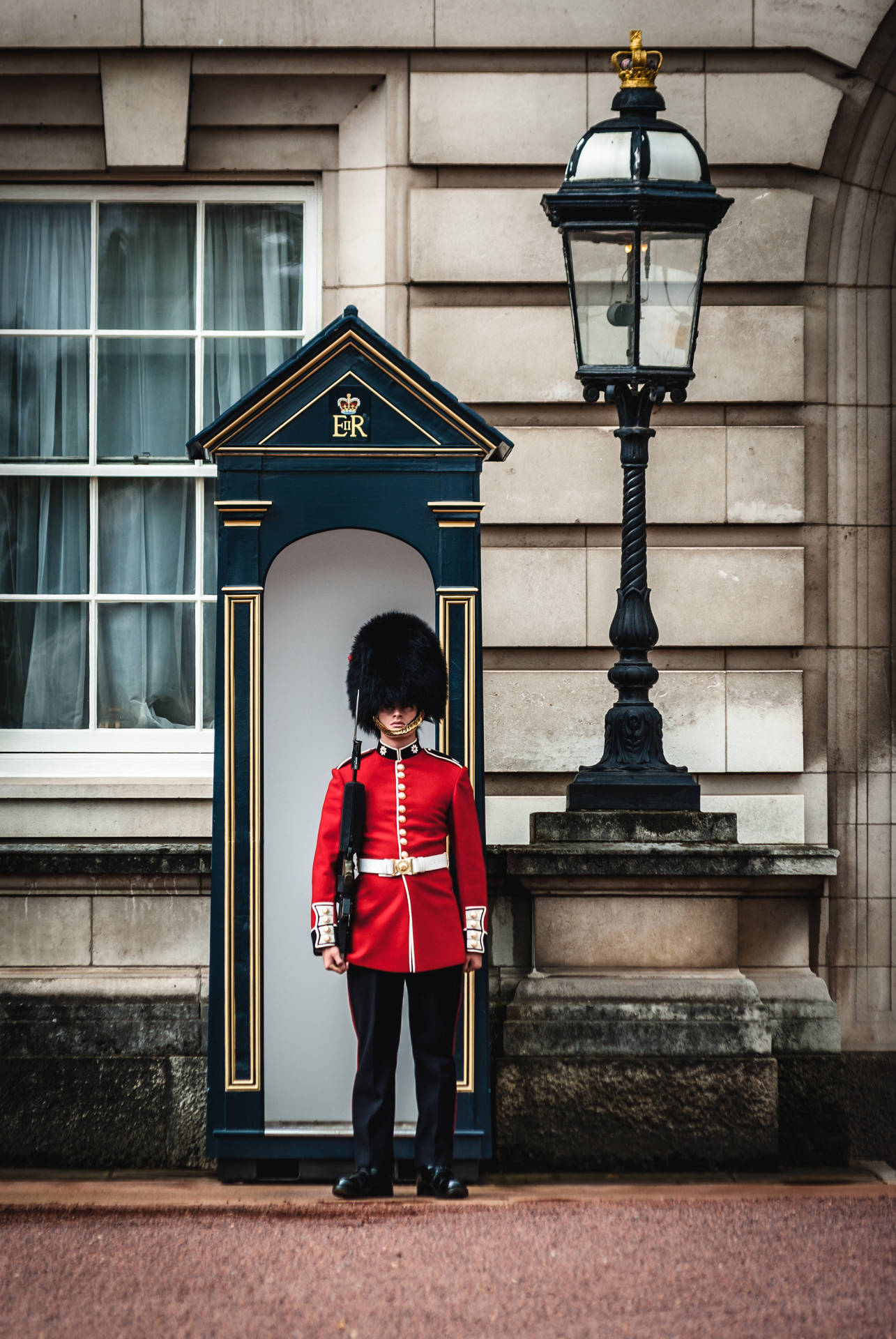 Buckingham Palace Royal Guard