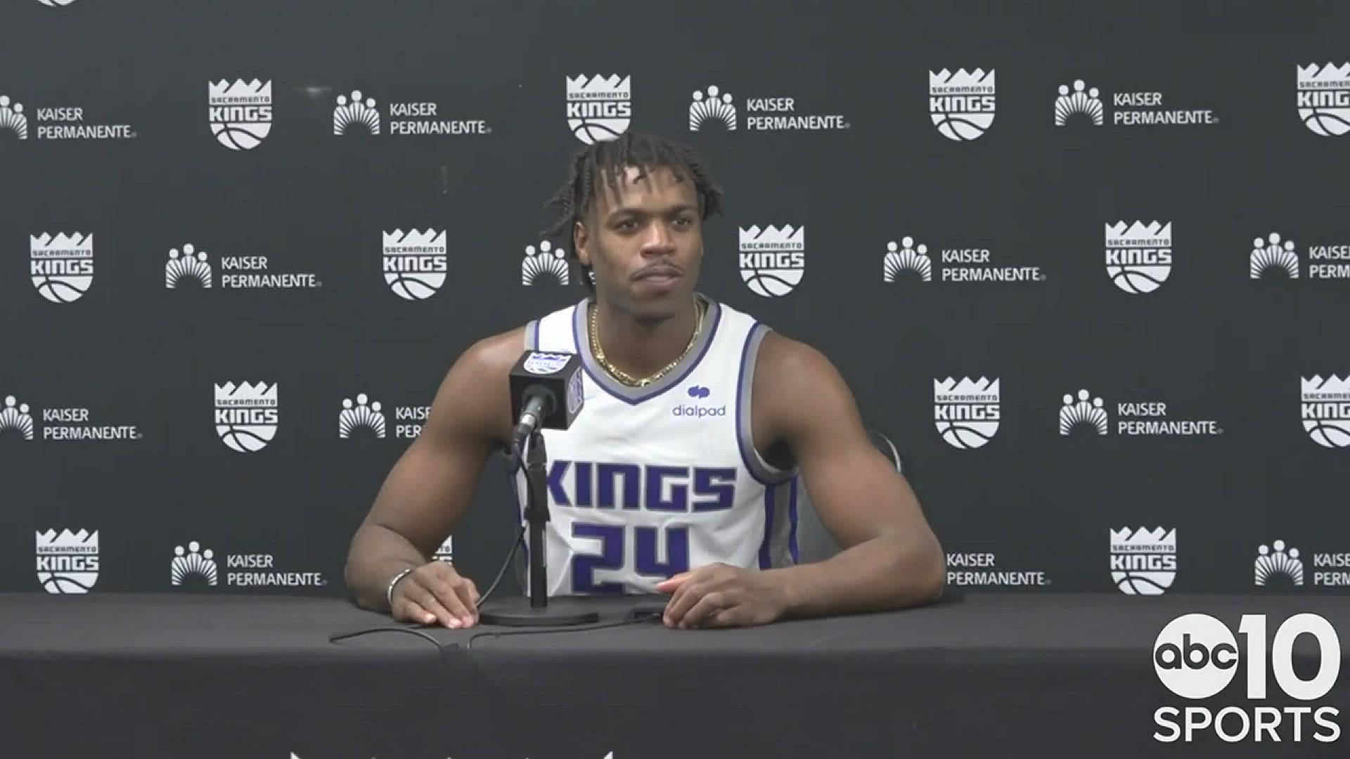 Buddy Hield Press Conference Background
