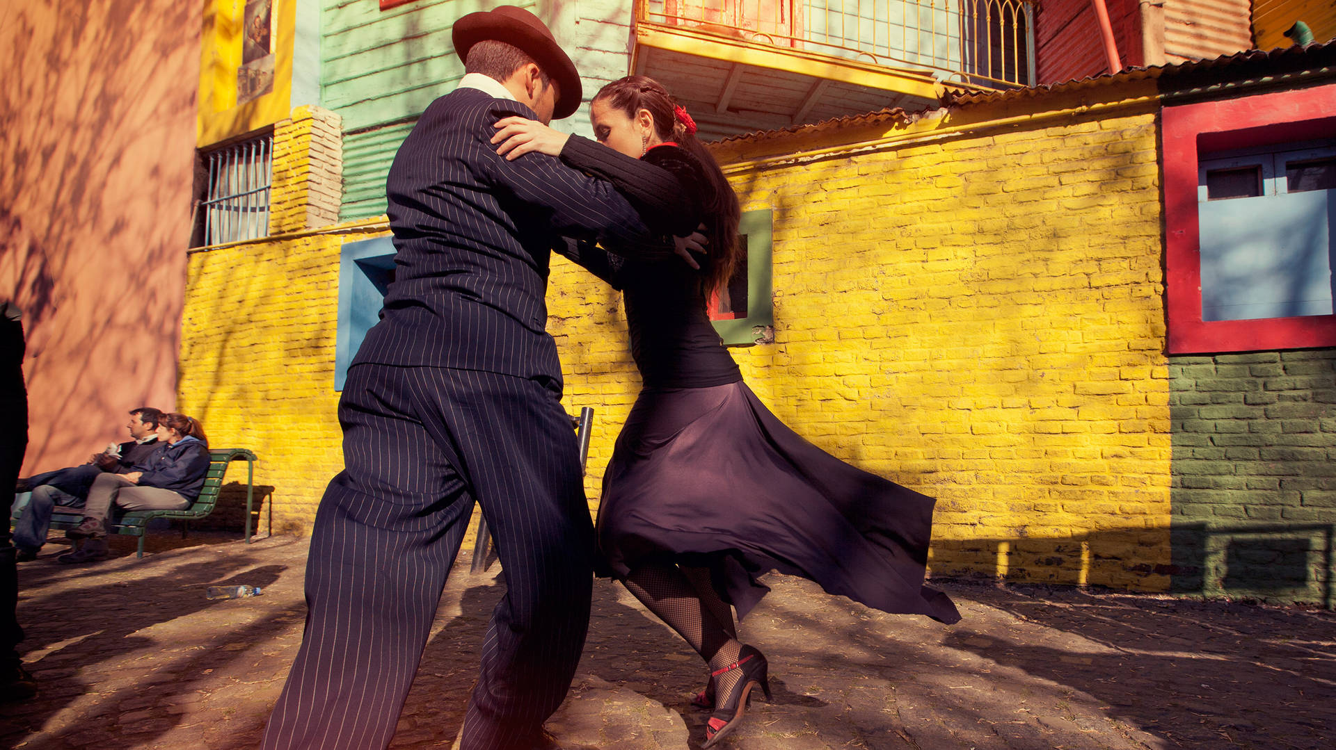 Buenos Aires Couple Dancing Tango Background