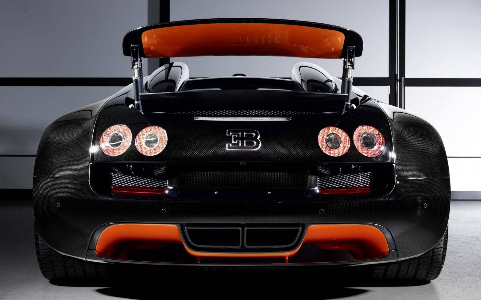 Bugatti Veyron Rear End Background