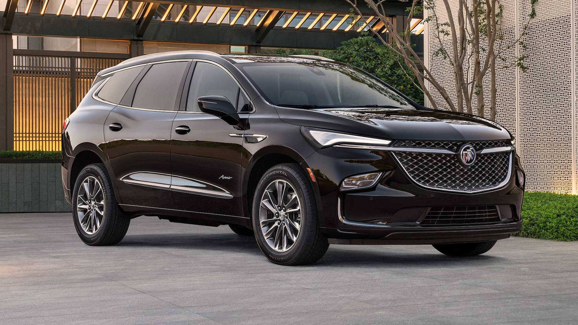 Buick Enclave Parked In Outdoor Parking Lot Background