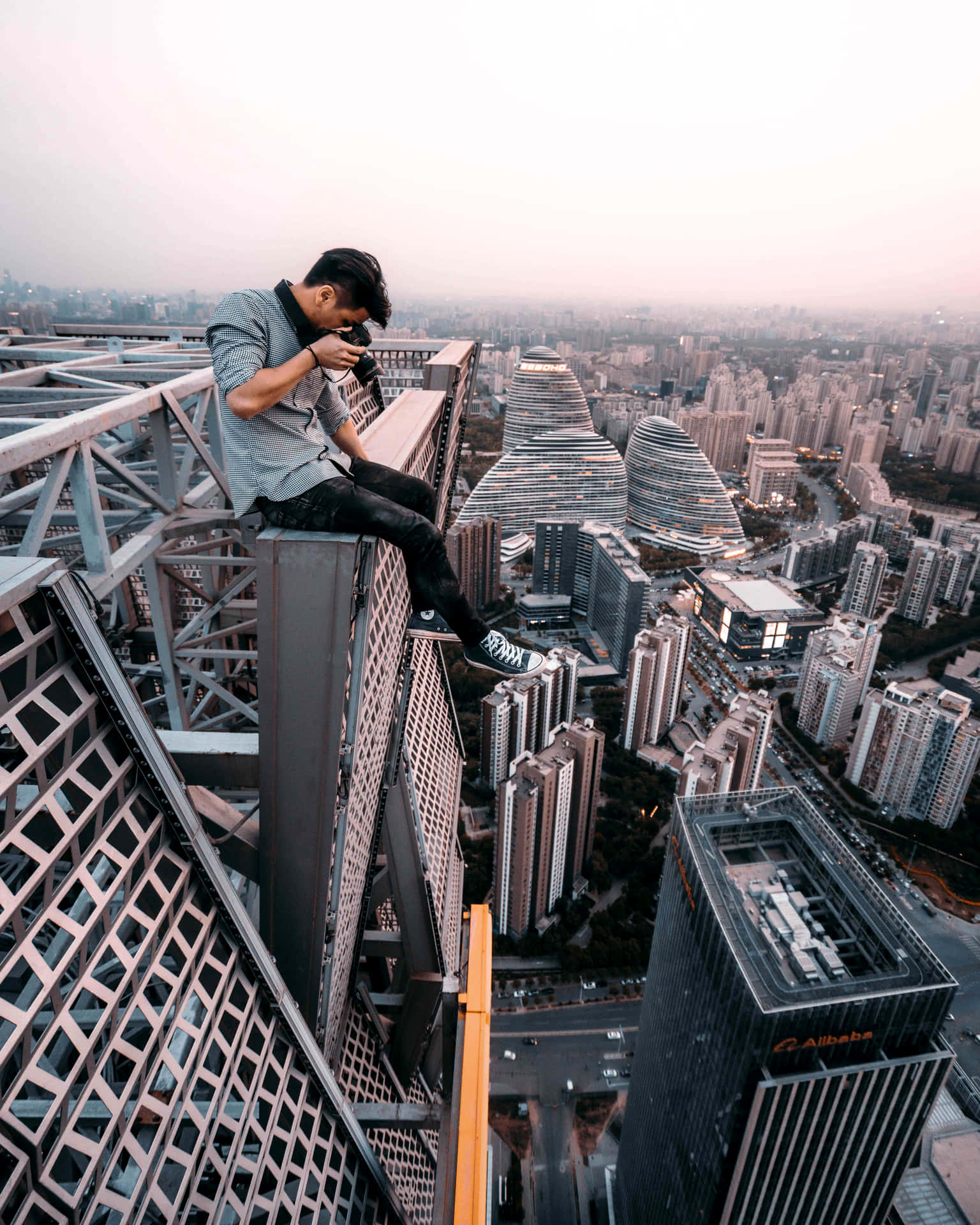 Building Photographer Sit Down Background