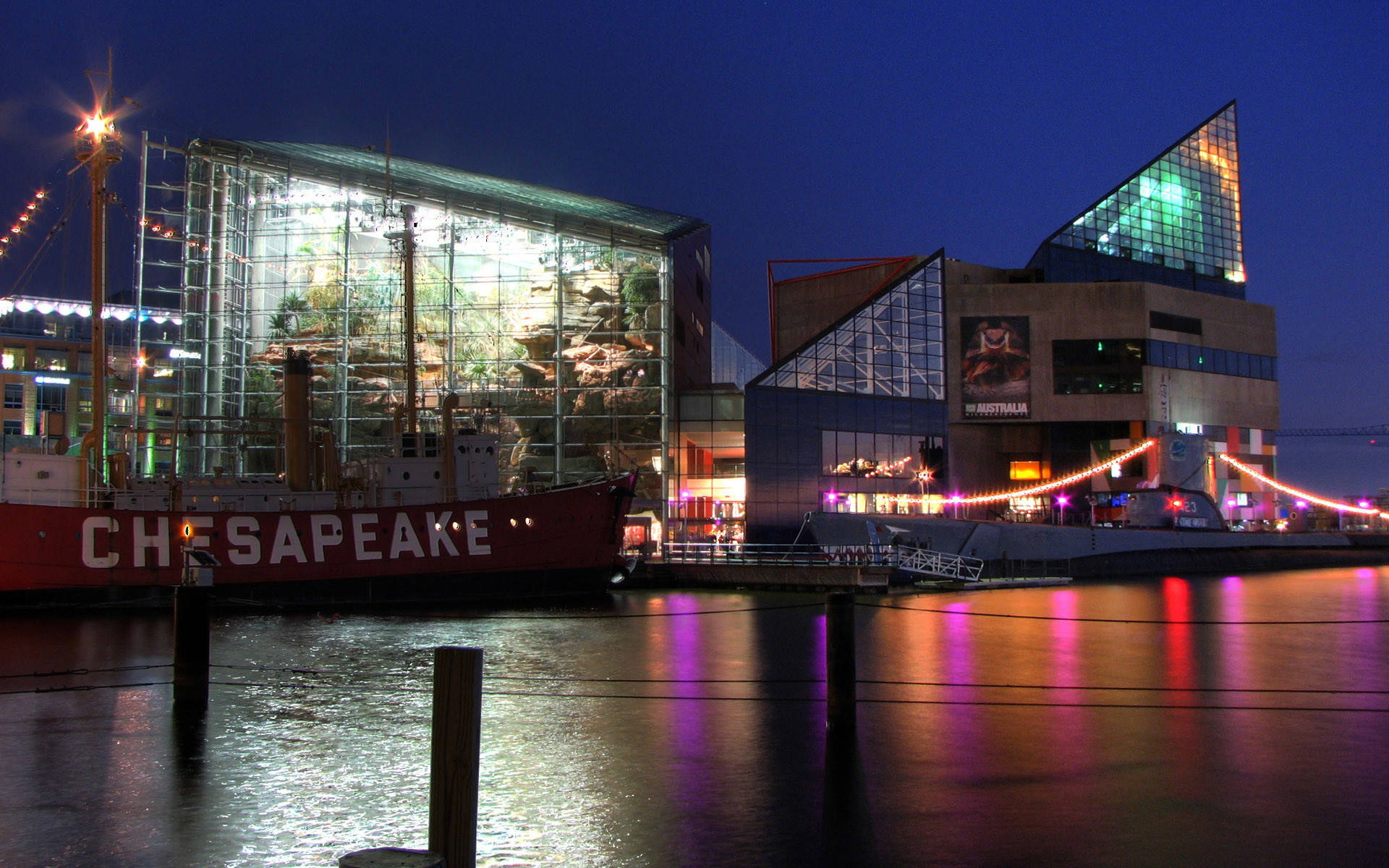 Buildings In Baltimore's Lake Background