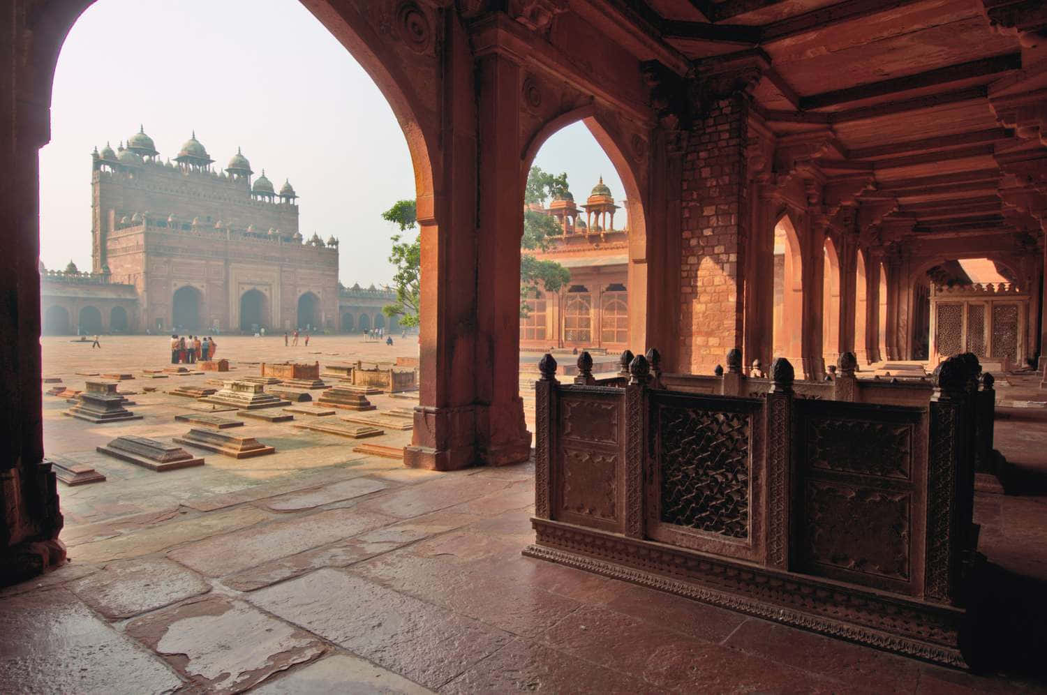 Buland Darwaza At Fatehpur Sikri Background