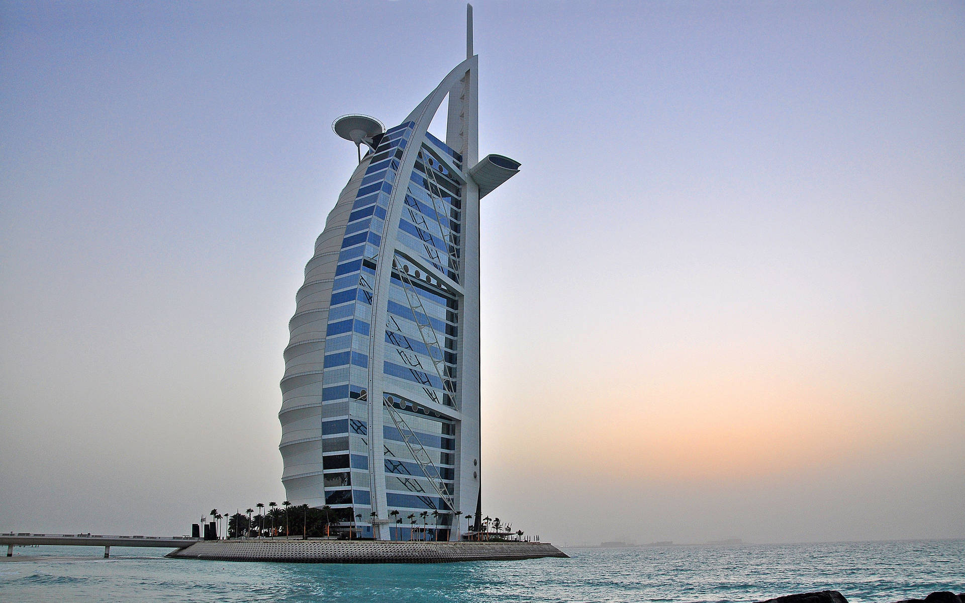 Burj Al Arab Aesthetic Desktop Background